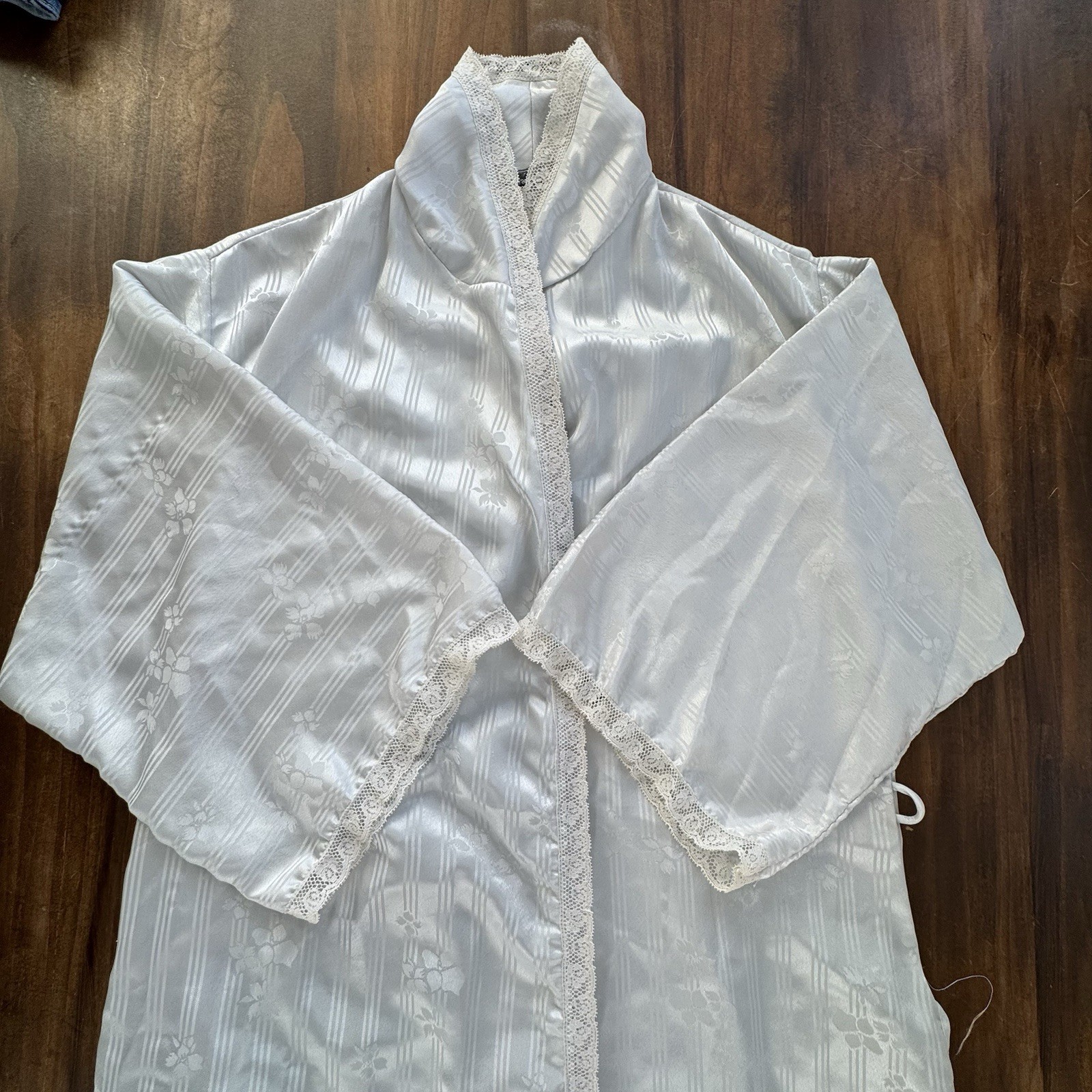 Vtg Christian Dior Night Robe Womens 34 Inch Light Gray Striped Lingerie Lounge