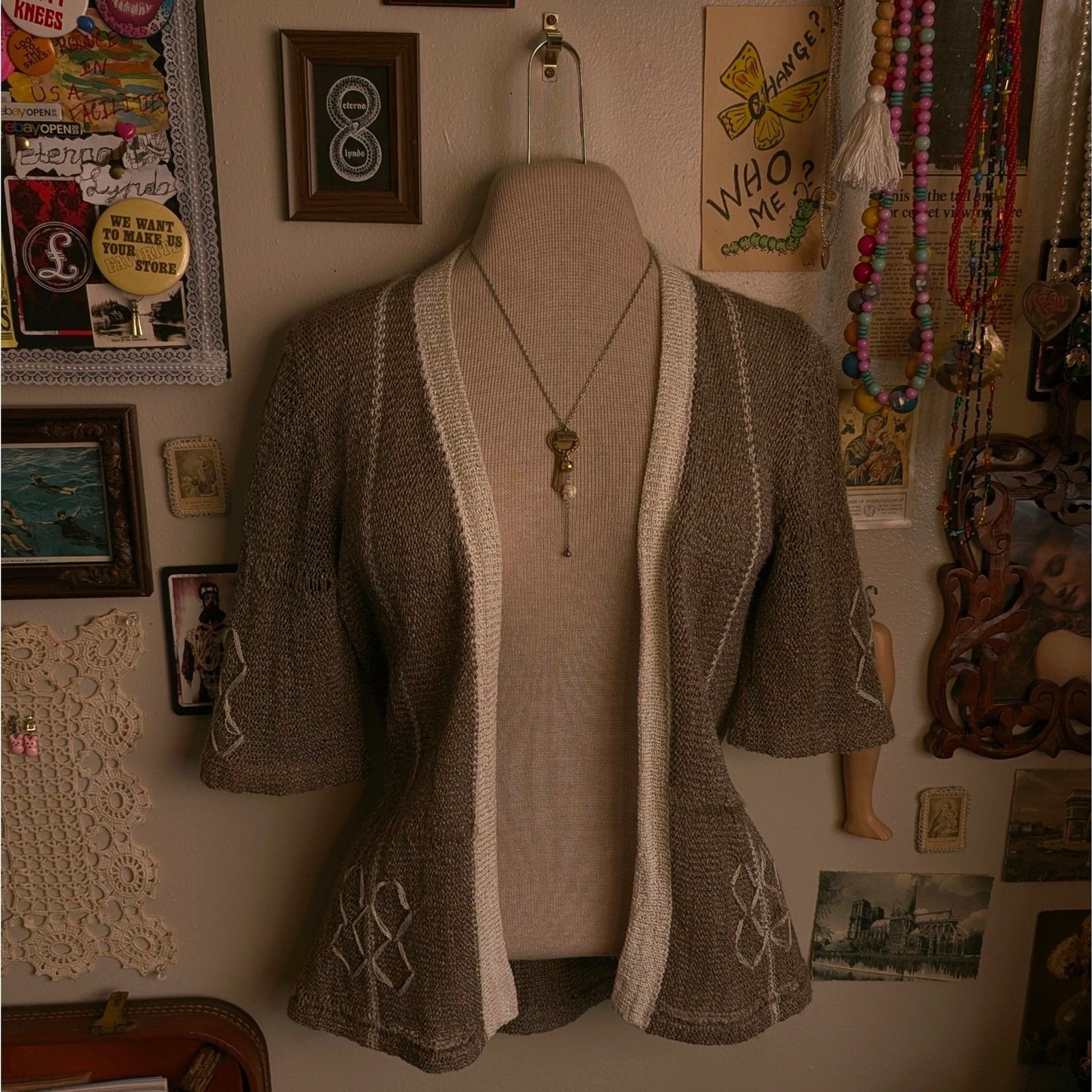 Vintage Mary Farrin Crochet Knit Cardigan Women’s Small Light Brown Cream 70s
