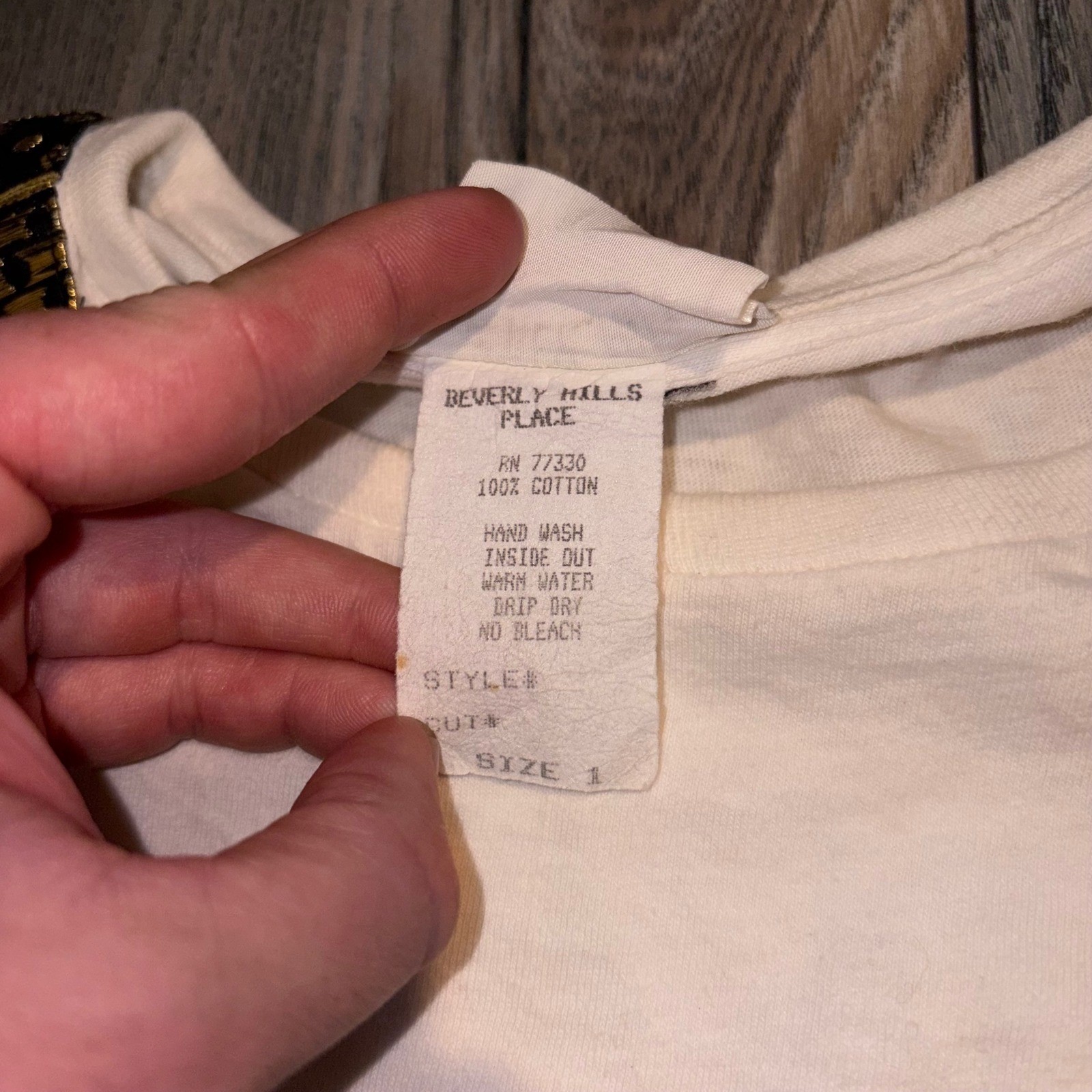 Beverly Hills Place Vintage Military Embellished T-Shirt Cream Gold Stars Size 1