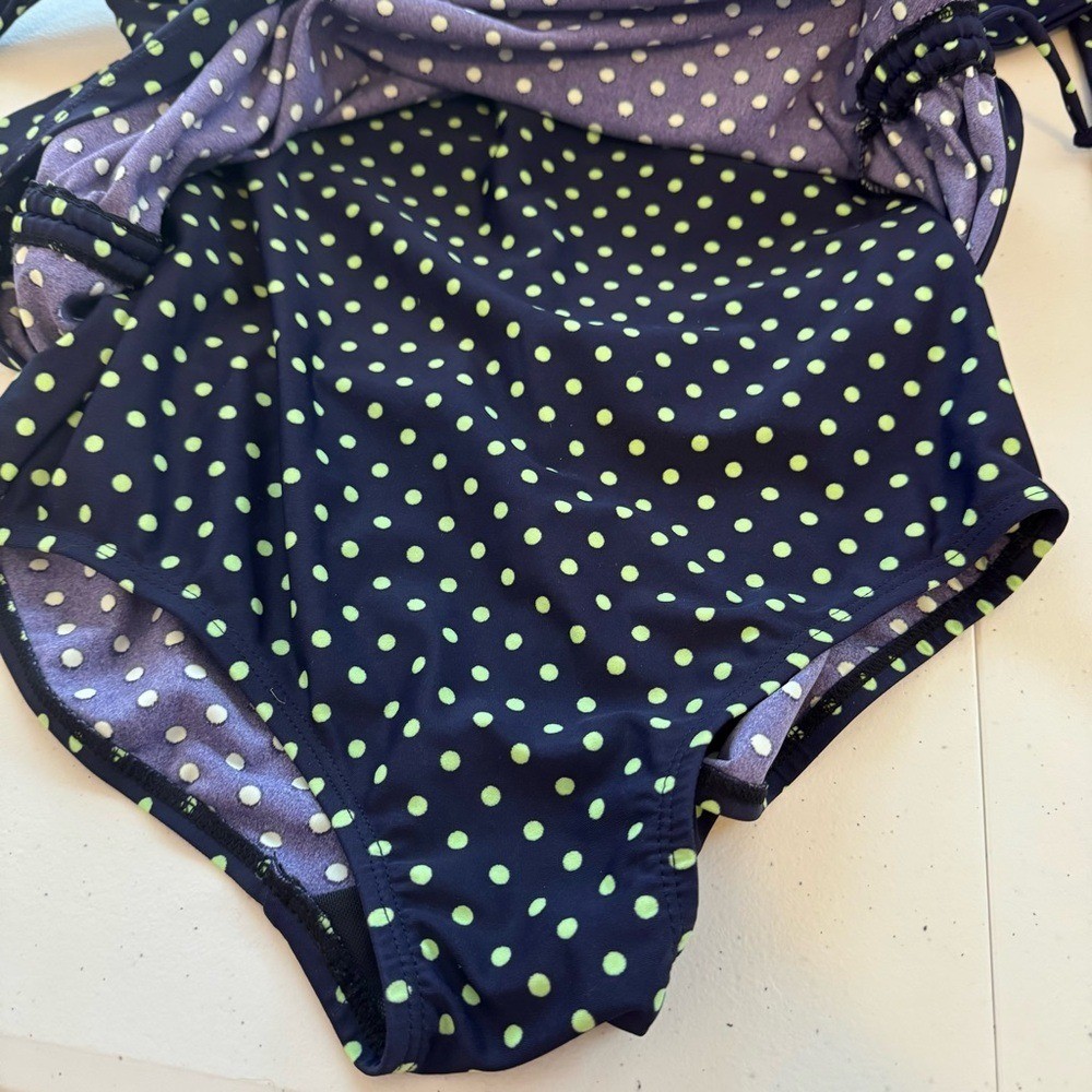 Swimsuits For All Retro Navy and Green Polka Dot One Piece Swimsuit Size 8