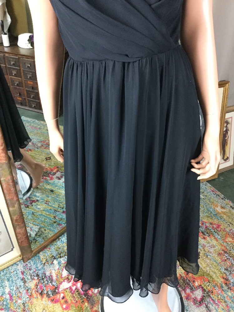 Vintage Peter Chin Classic LBD sz 10 Double Skirt Feminine Sleeveless