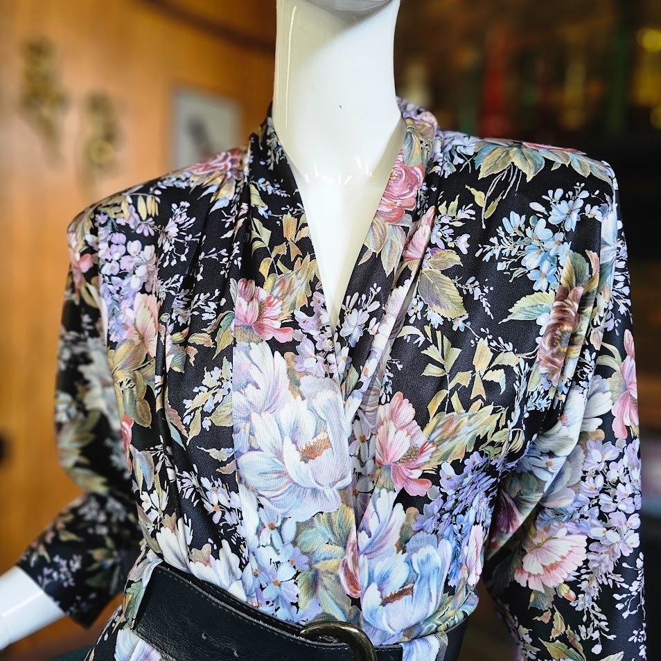 Vtg 80s Romantic Photo Impressionist Floral Surplice Belted Wiggle Day Dress M/L