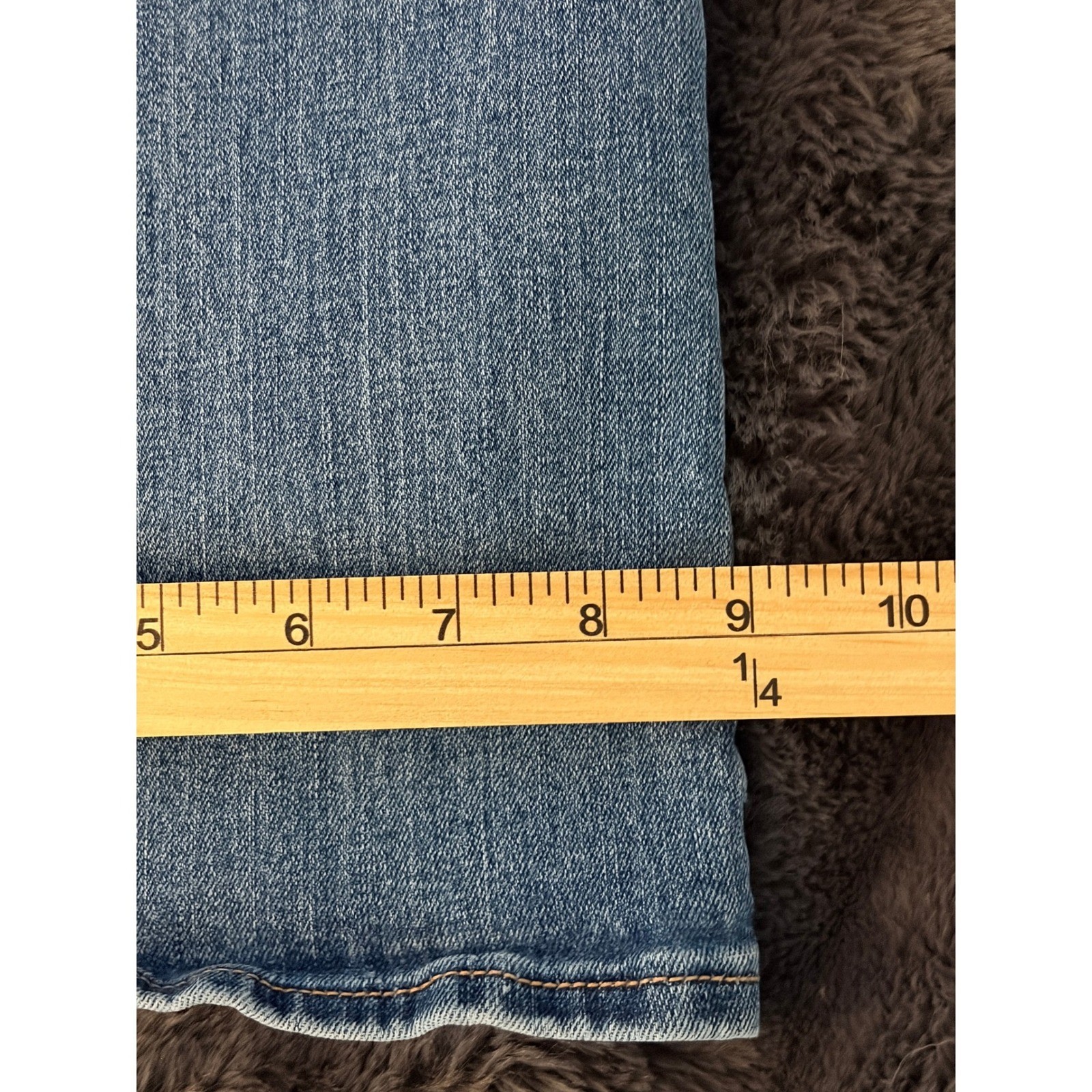 Old Navy Curvy Profile Cropped Kick Flare Jeans 16 Back to School Festival