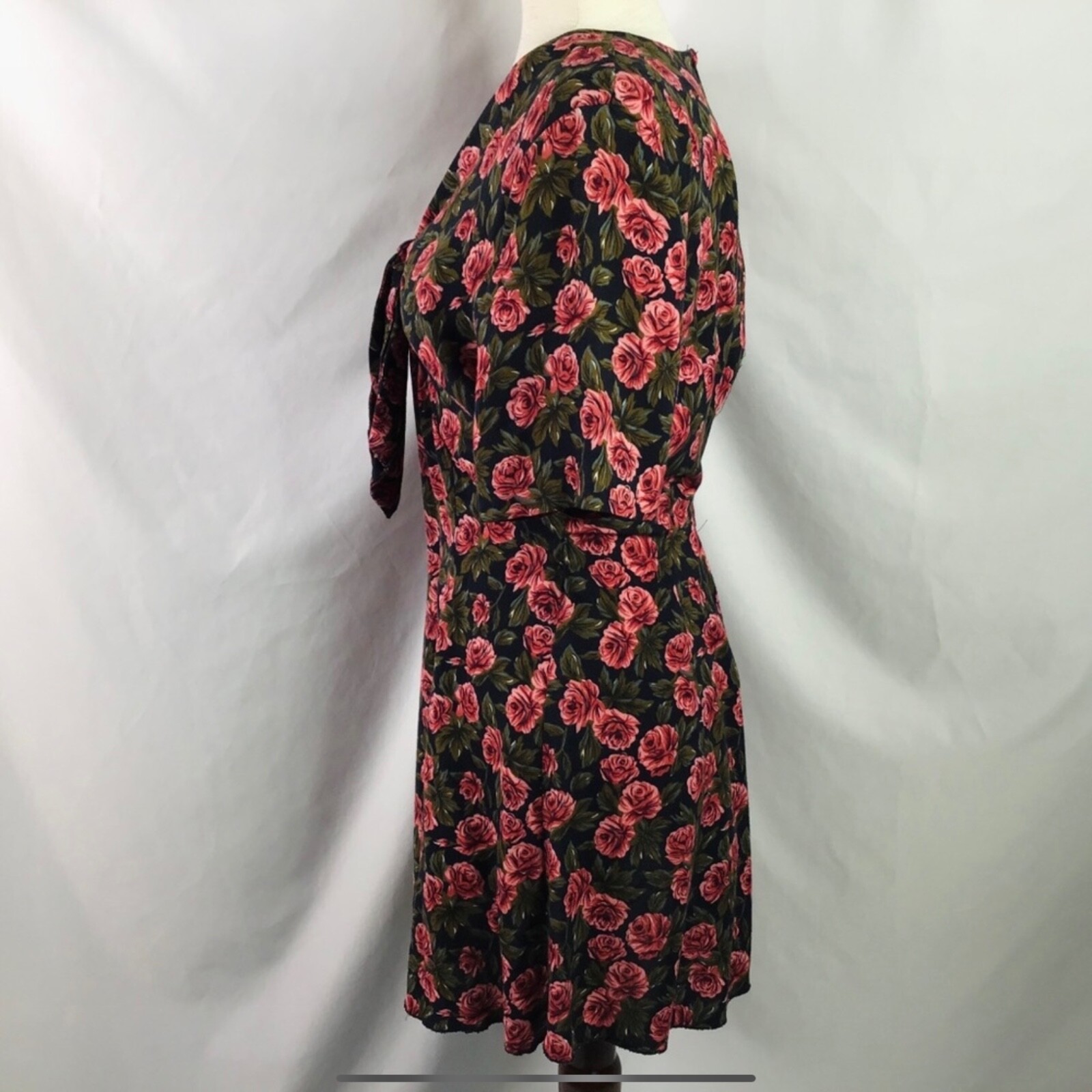 Vintage Y2K Floral Dress Size 12 Mini Rose Tie Front Black Pink Green 1990s