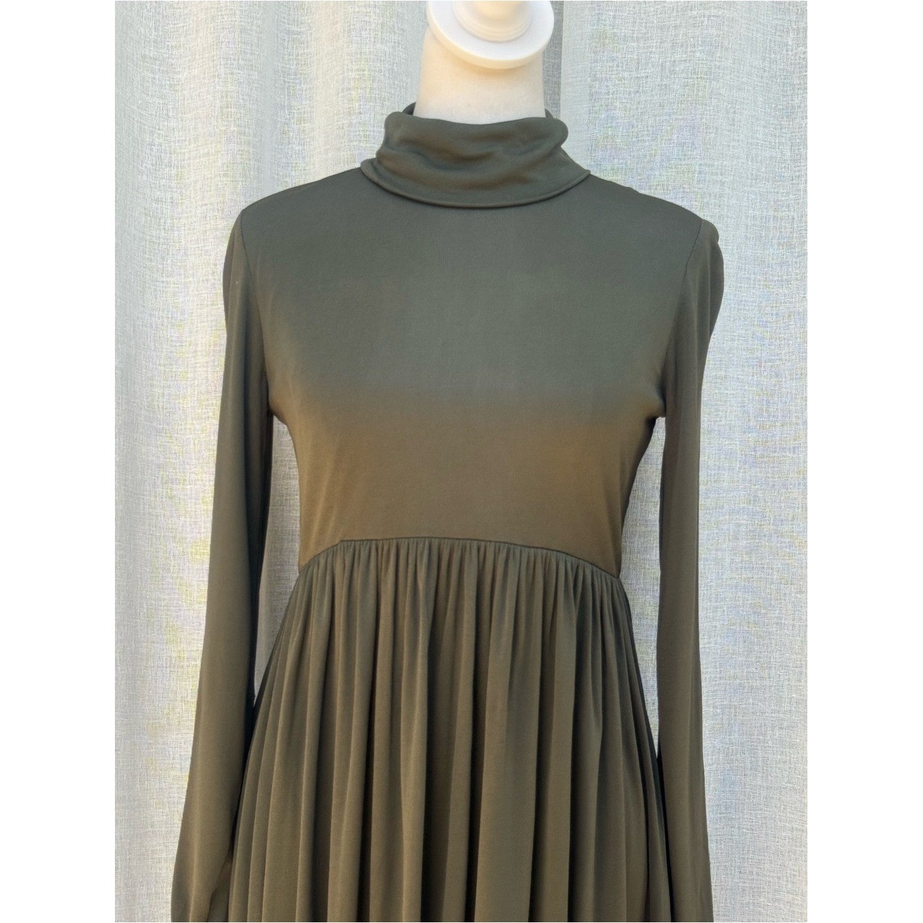 1960s Saks fifth Ave stretchy silk long sleeve moss green mini high neck dress