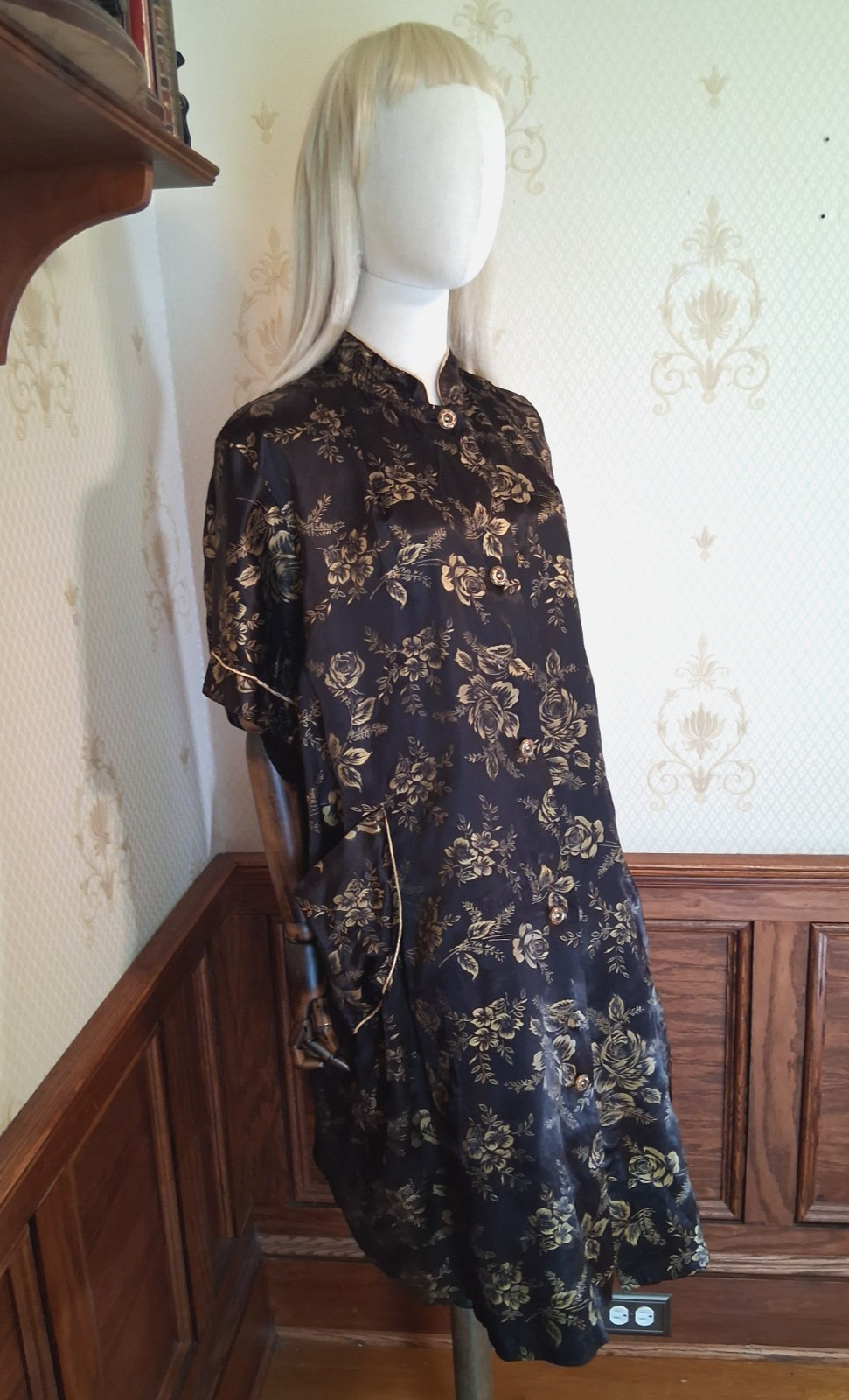 Vintage 1970s/1980s Black Gold Brocade Satiny Chinoiserie Caftan Dress, 2X-3X