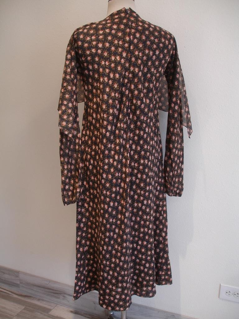Women’s M L 10 Vtg 1960’s Pauline Trigere Long Sleeve Floral House Dress Scarf