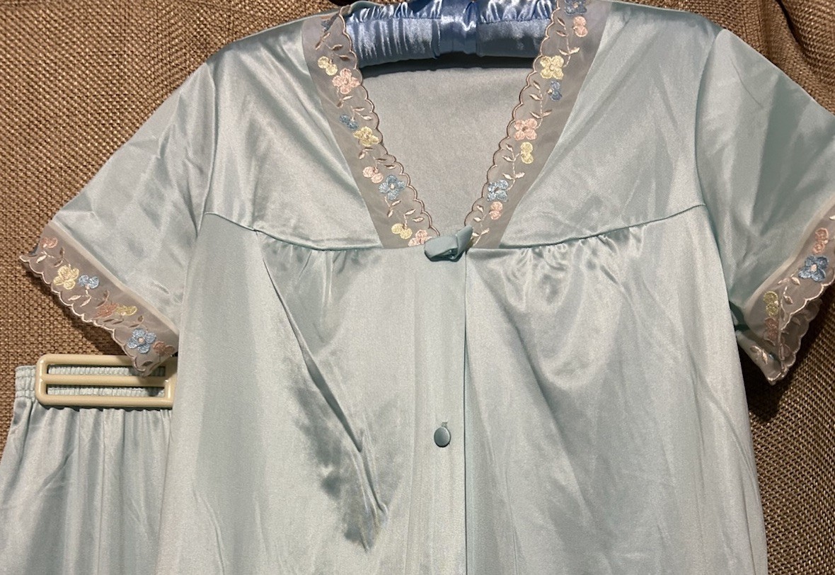 Vintage Vanity Fair Aqua Silky Nylon Tricot Top and Pajamas Pants PJ 2pc Set S/M