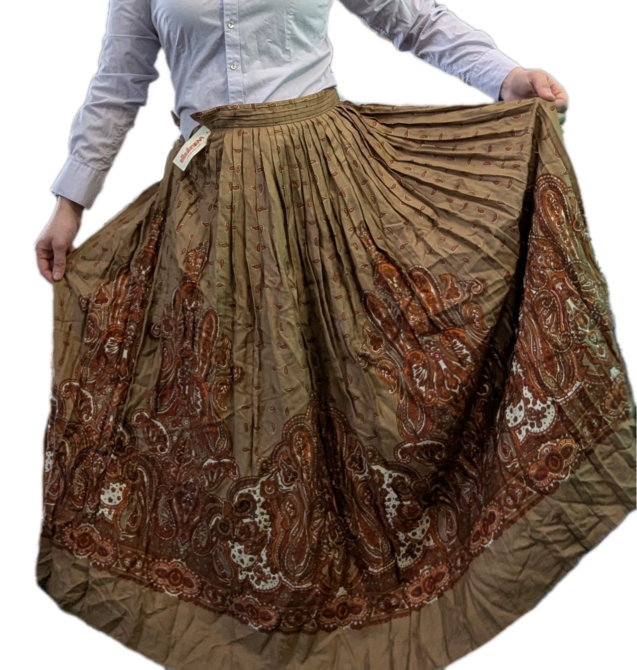 NWT 1980s Evan Picone Brown/Orange Paisley Pleated Flowy Midi Rayon Skirt 13″