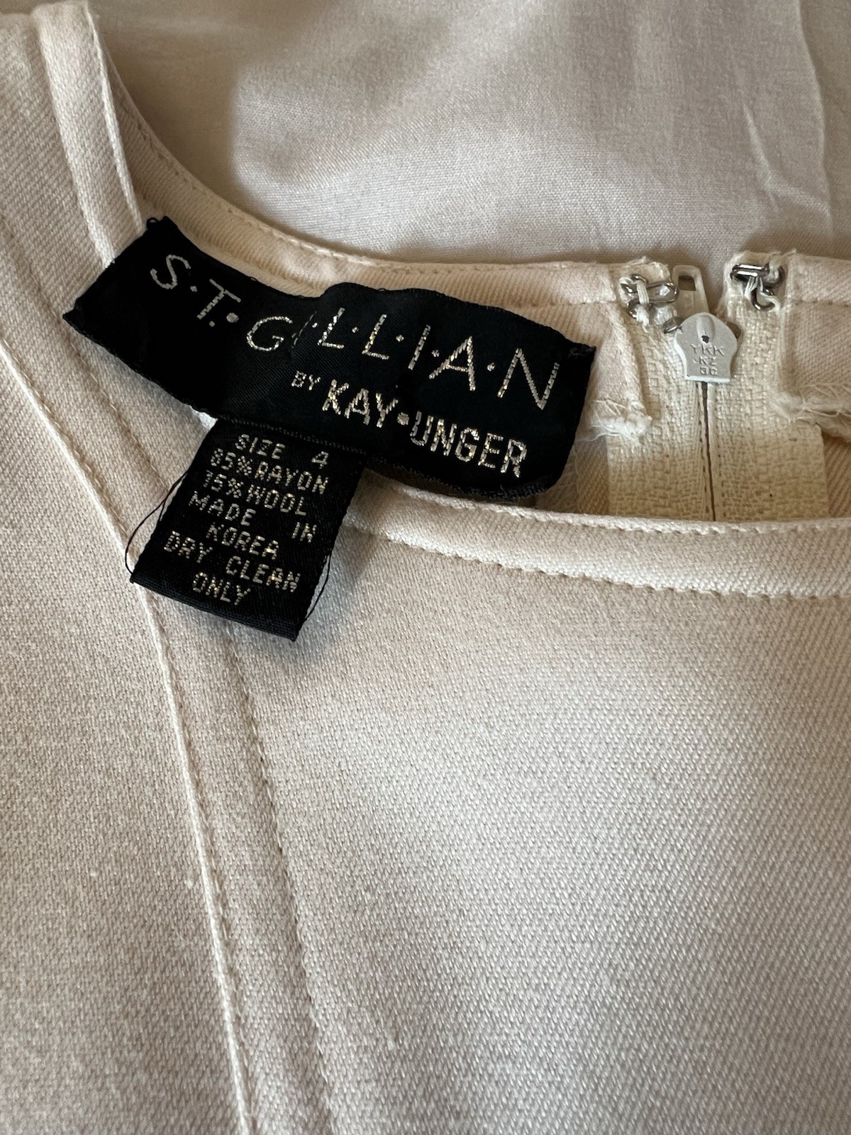 Lovely St. Gillian Rayon /Wool Off-White Skirt & Long Sleeve Top Set Size 4
