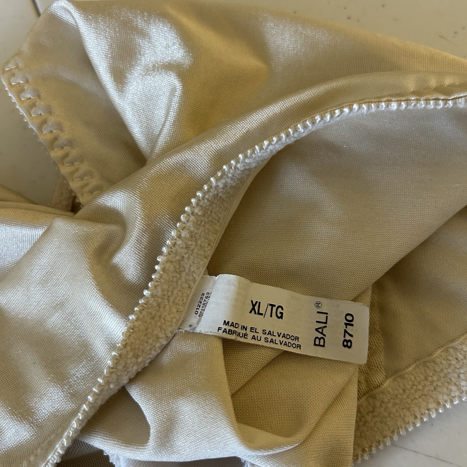 Vintage Bali Smooth Silky Hi Leg XL Brief Panties Ivory High Waist Second Skin