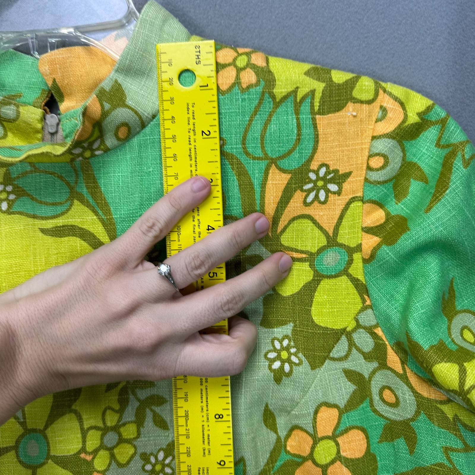 Vintage 60s Womens Sheath Dress S/M Neon Flower Power Short Sleeve Mod Hippie