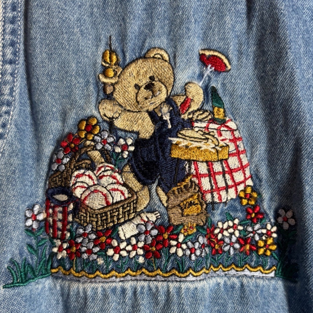 VTG Quizz Again Denim Embroidered Picnic Teddy Bear Button-Up Vest Size Large