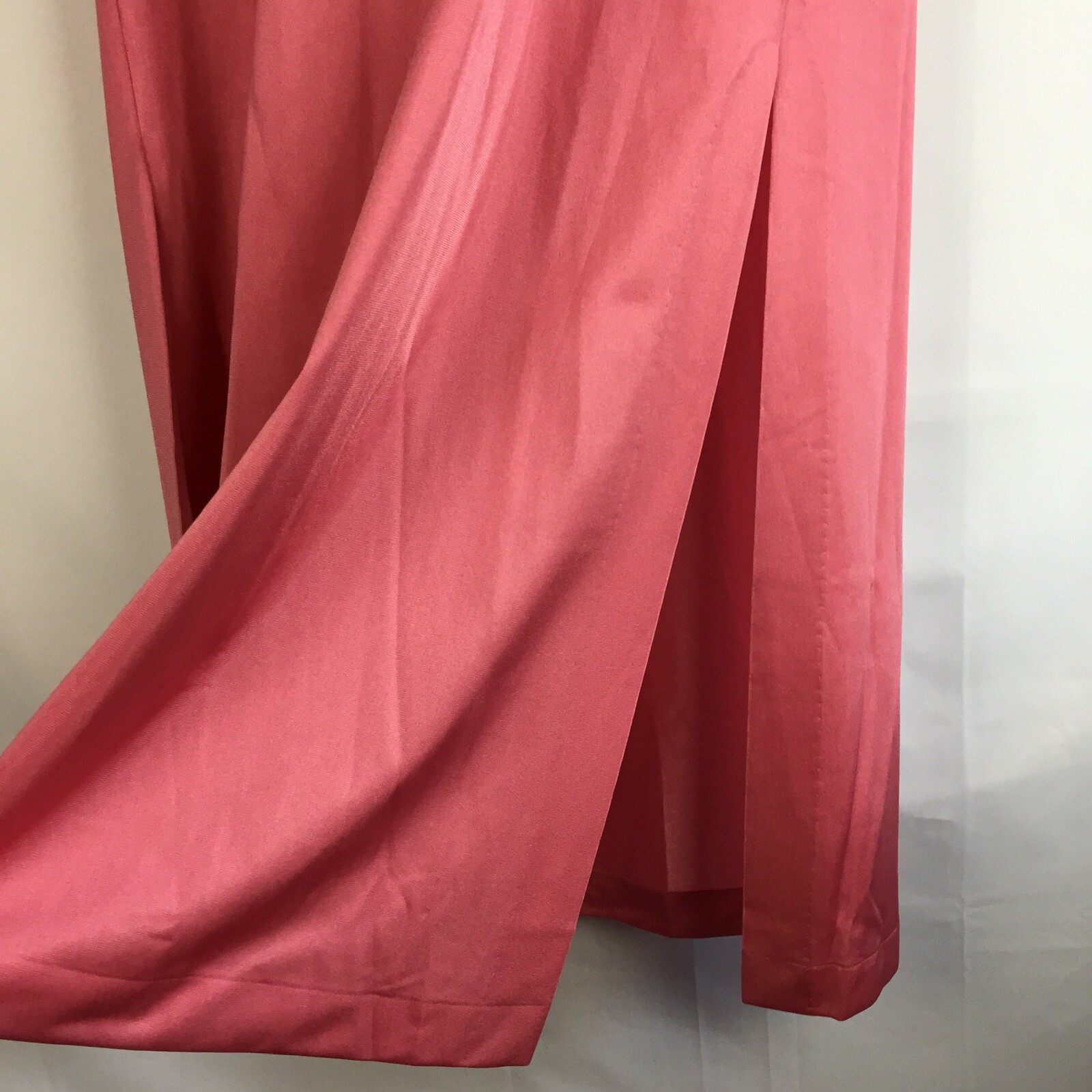 NOS VTG VANITY FAIR SIZE M Dacron/Nylon Nightgown Long Lace Trim Pink 70s Pocket
