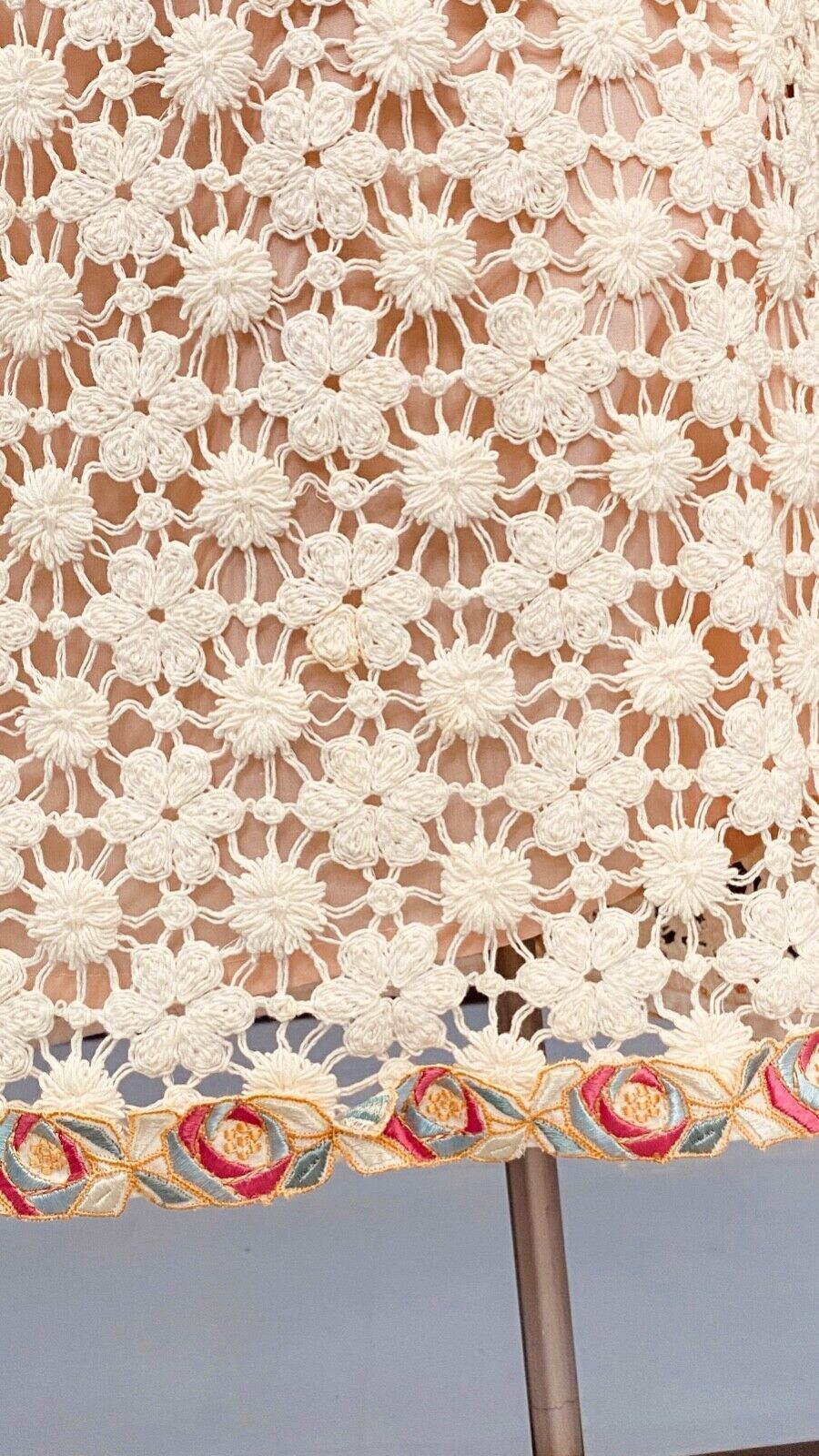 Vintage 1960s white crochet I. Magnin dress, lace long sleeve embroidered floral