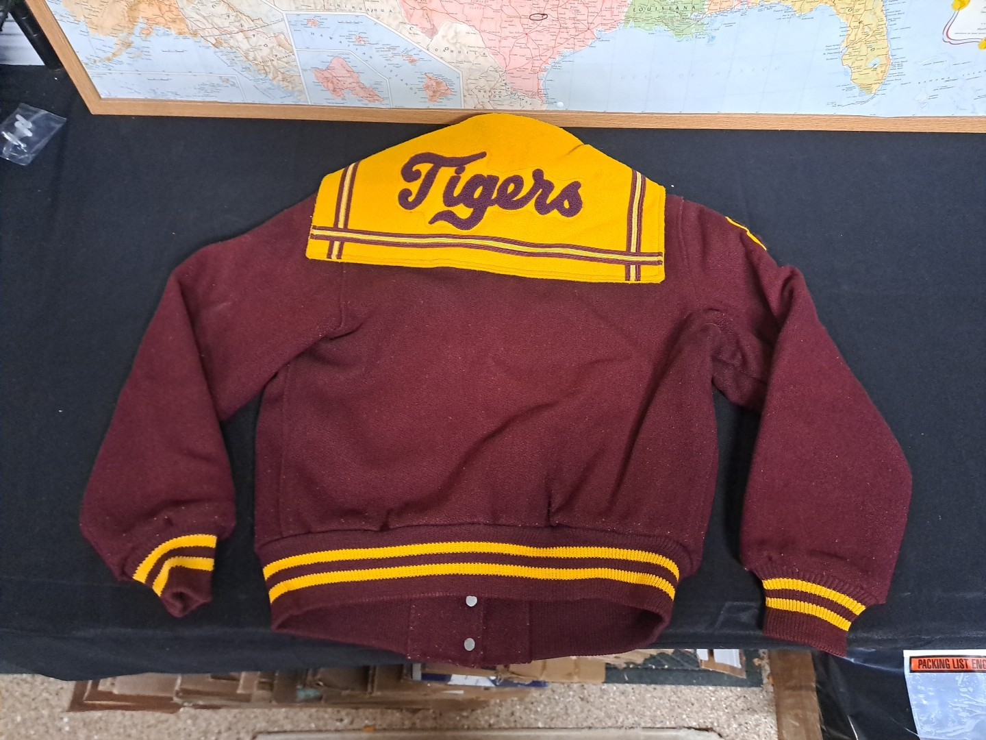 Vtg 80s Trophy Jackets Varsity Letterman #91 „S Tigers” Maroon/Gold Wool Girls M