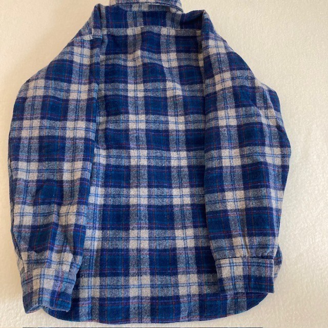 100 % Virgin Wool Pendleton Woolen Mills Long Sleeve Made in USA Shirt S 1960s