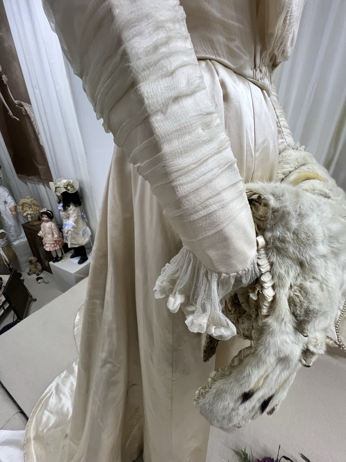 Antique.Edwardian Two-piece wedding suit. 1901, France