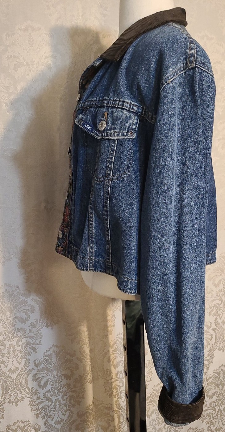 Lee Ladies Small Denim Jacket Corduroy Collar & Cuffs Brocade Placket