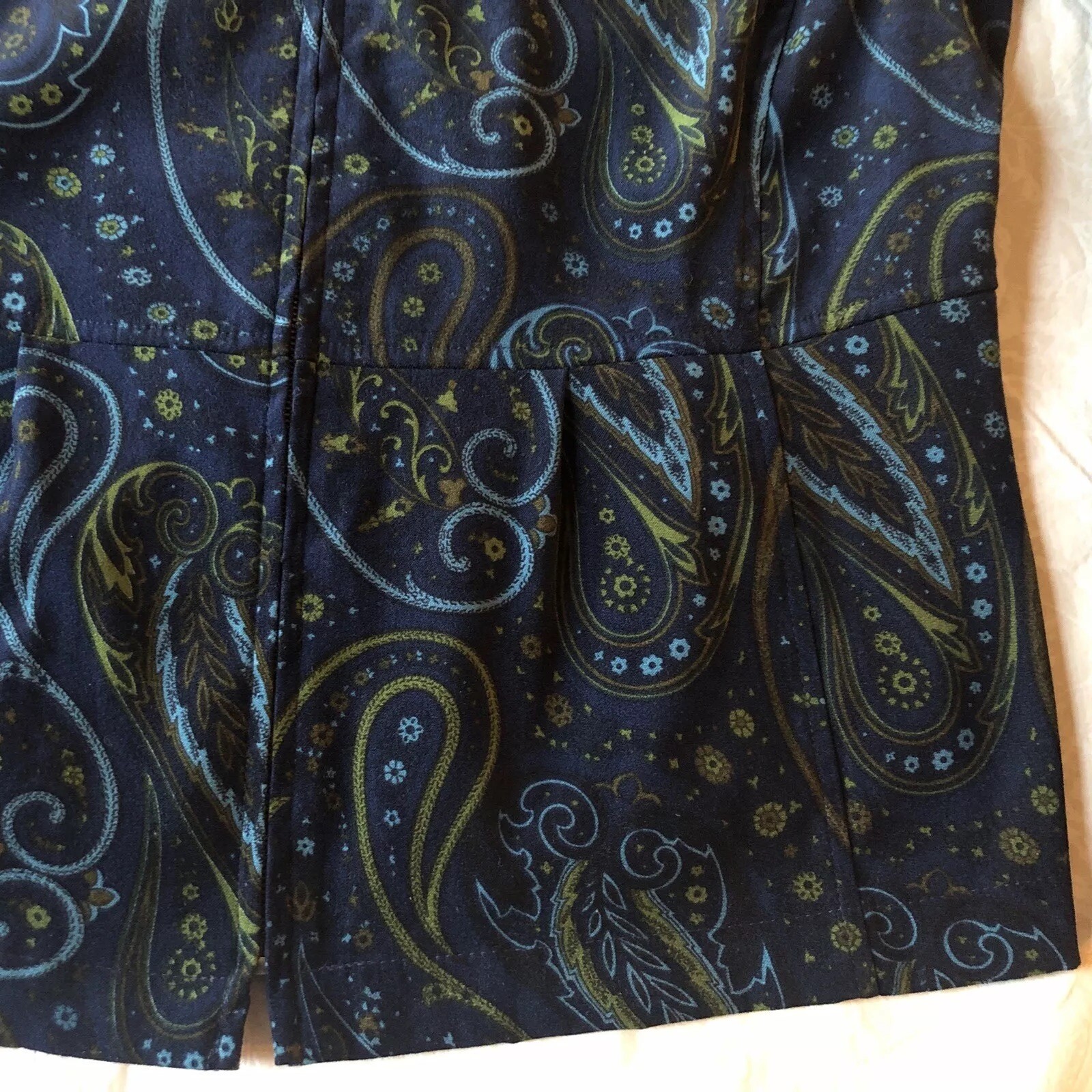 Vtg Notations Women PM Velvety Soft Lightweight Blue Paisley Zip Jacket Stretch
