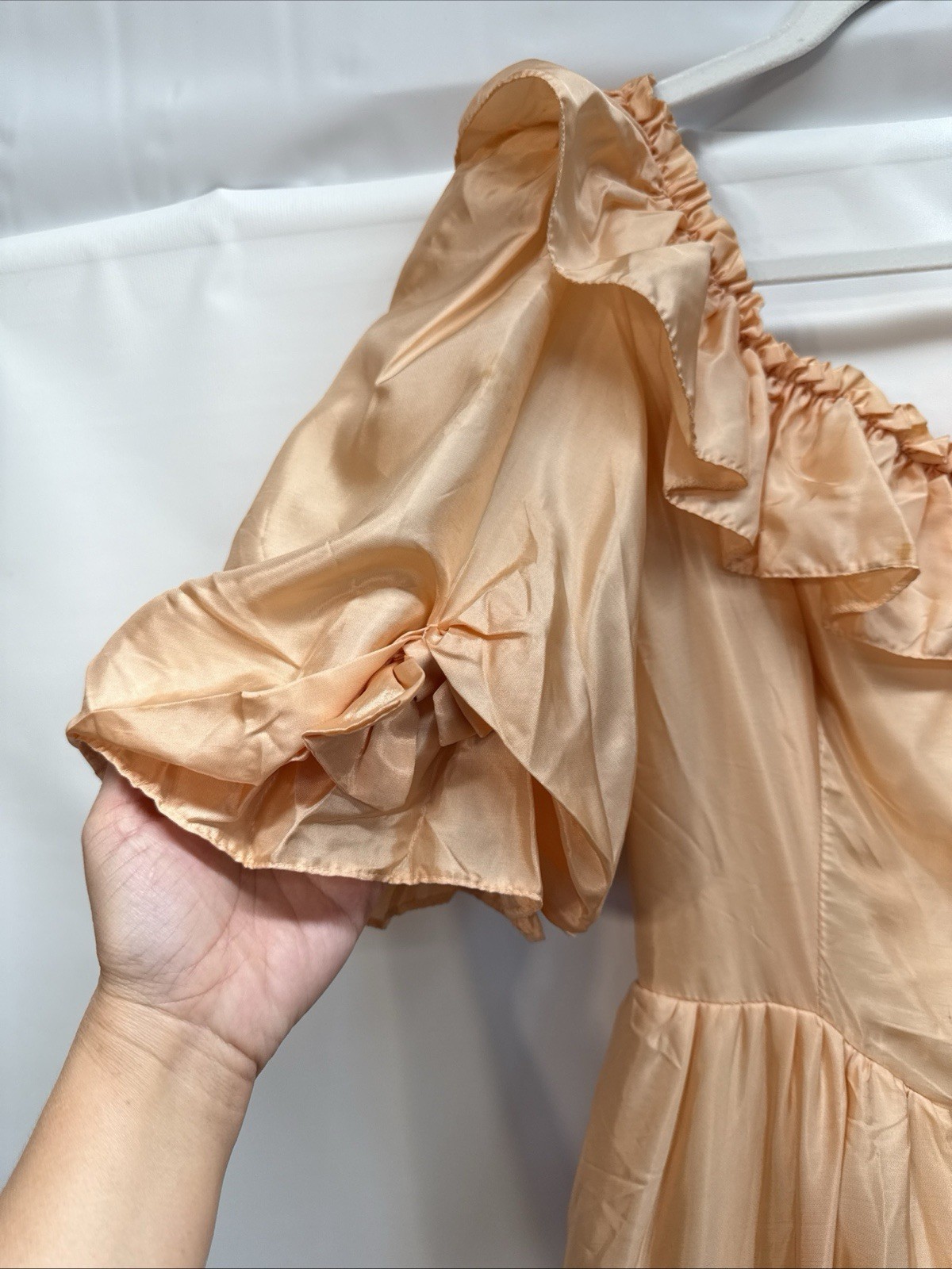 Vintage 70s Peach Taffeta Prom Dress Puffy Sleeve Bows US Sz 10 Made England
