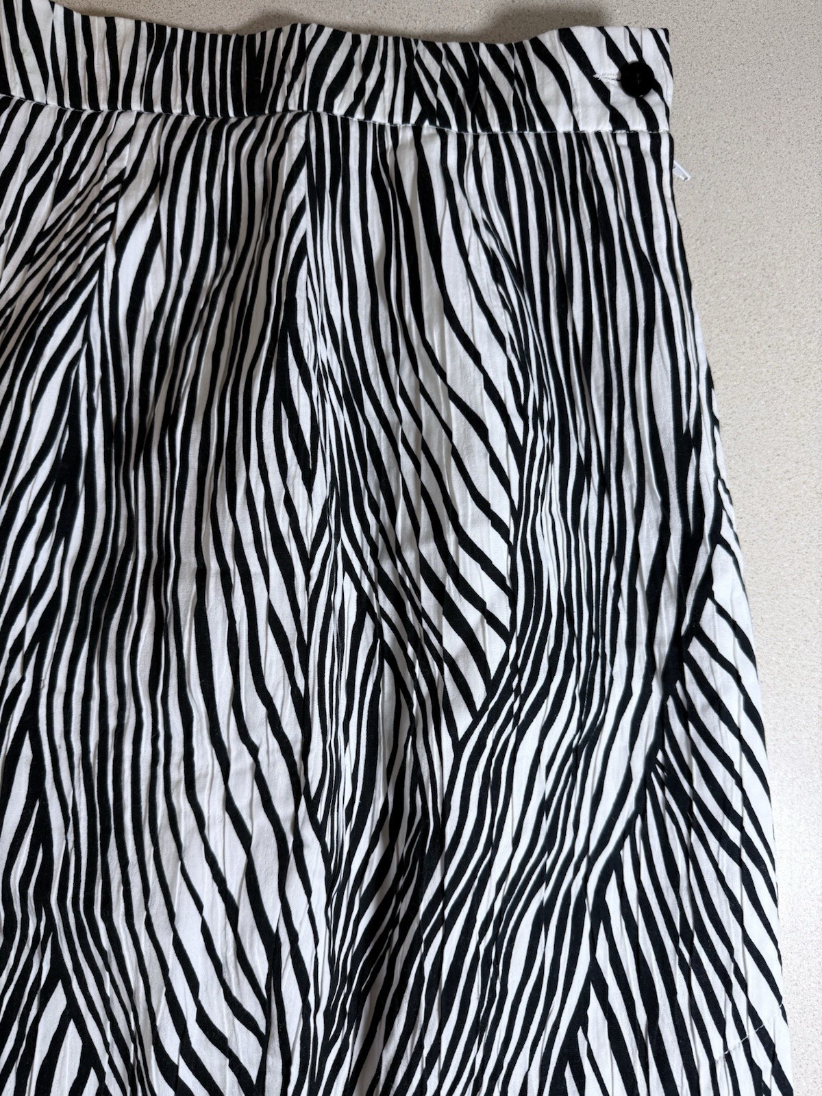 Vintage Bisang Couture Neiman Marcus XS Pencil Skirt Black White Zebra Print