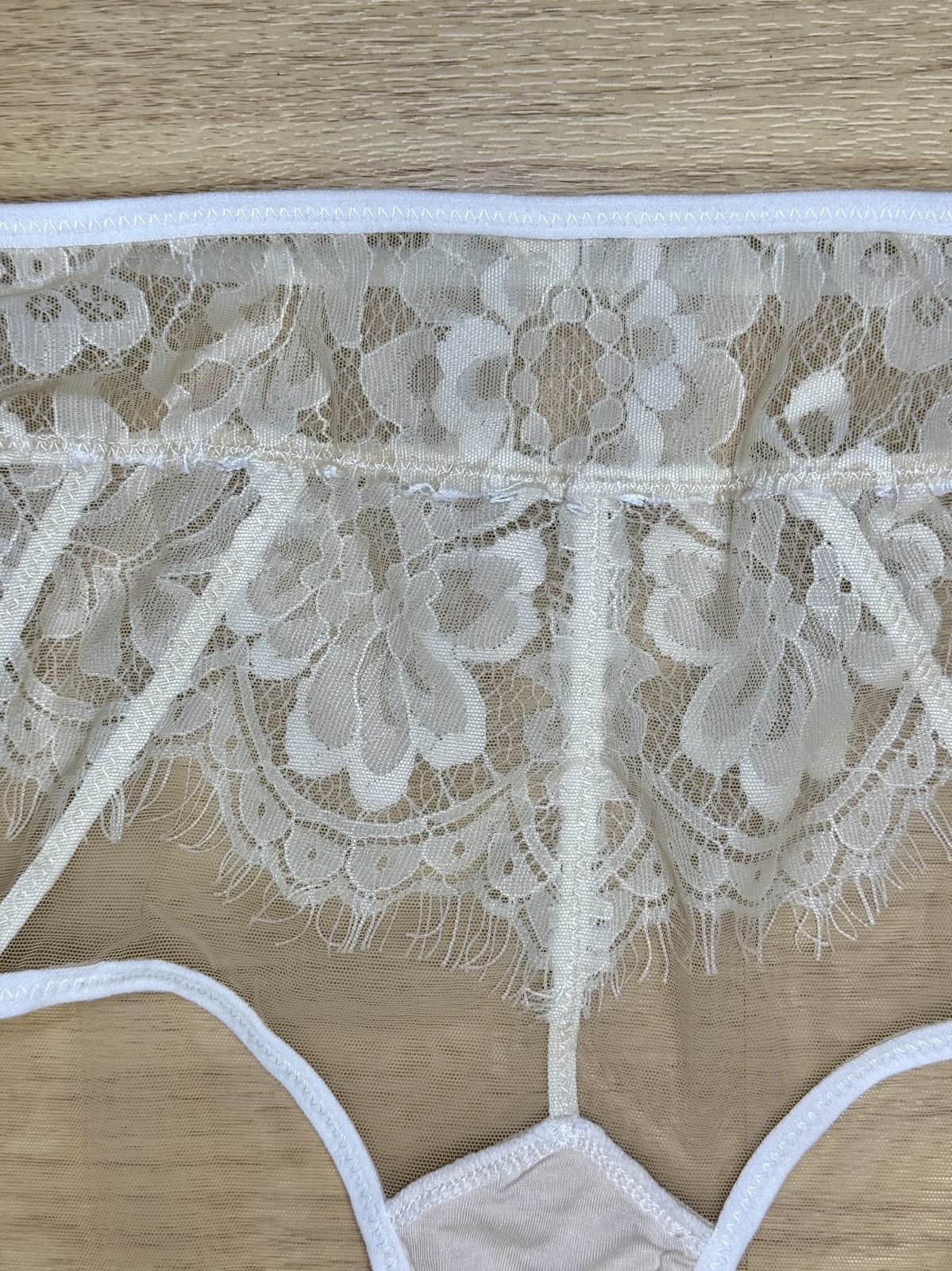 VTG Sheer Light Polyester Granny Panties Nylon Floral Lace Sissy Brief W. 28-30″
