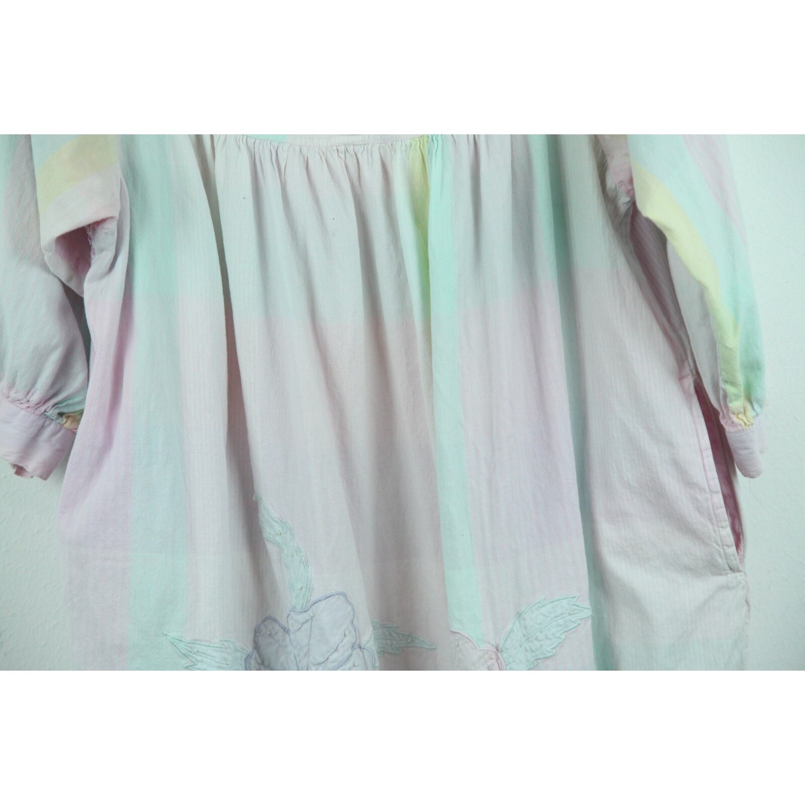 Vintage Medium Housedress Pastel Plaid Butterfly Cottagecore 80s Feminine Granny