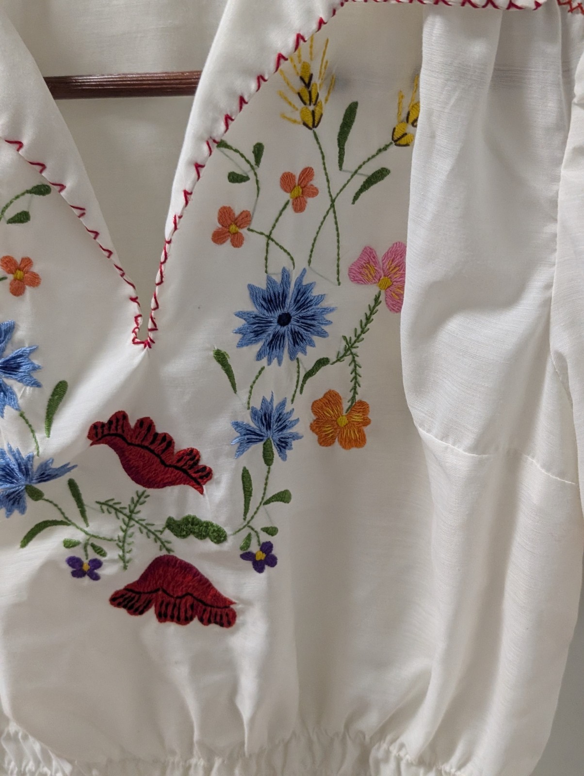 Small Cotton Hungarian Peasant Folk Top Blouse Vintage Antique Embroidered
