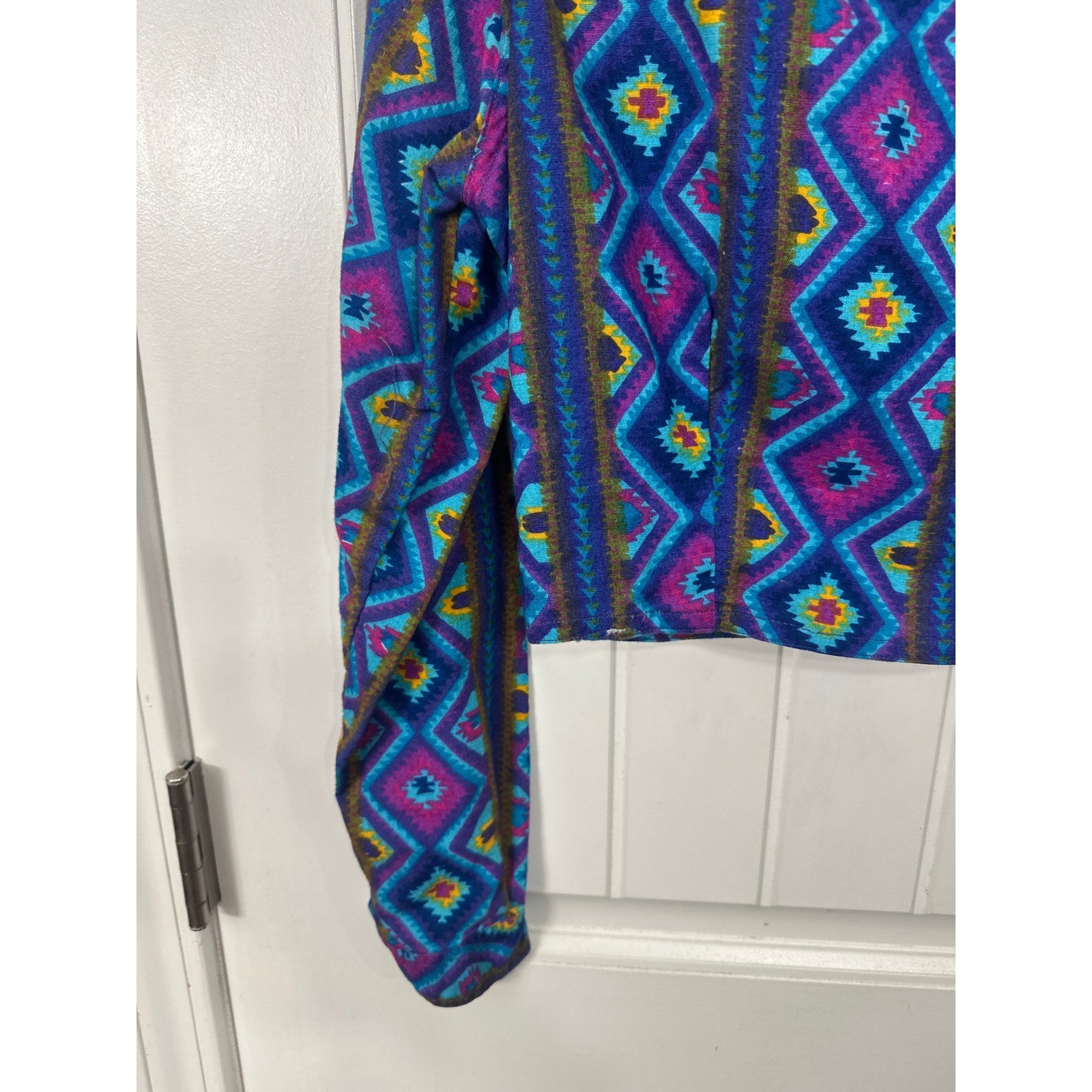 Vintage Rodeo Western Wear Womens Cropped Southwestern Geometric Shirt Purple M