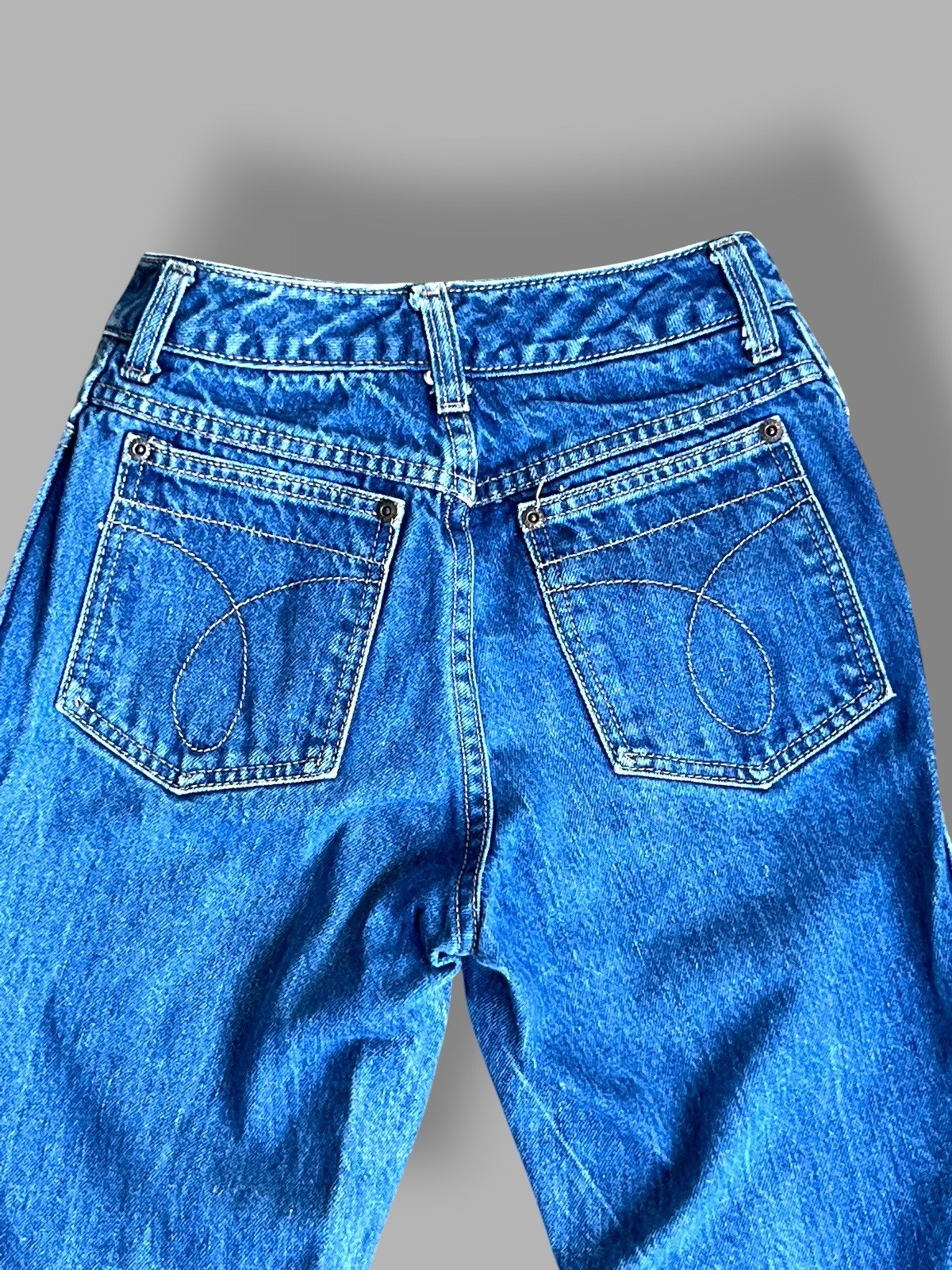 Vintage Calvin Klein High Waist Jeans Raw Hem Straight Leg Women’s Y2K 29”x32”
