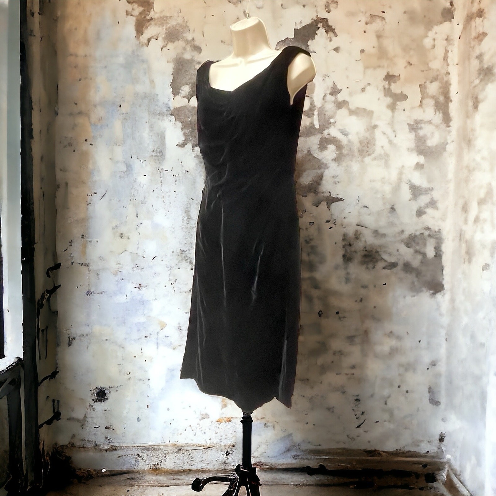 Sexy Couture Velvet Ruched Black Cocktail Dress Vintage 1960s LBD