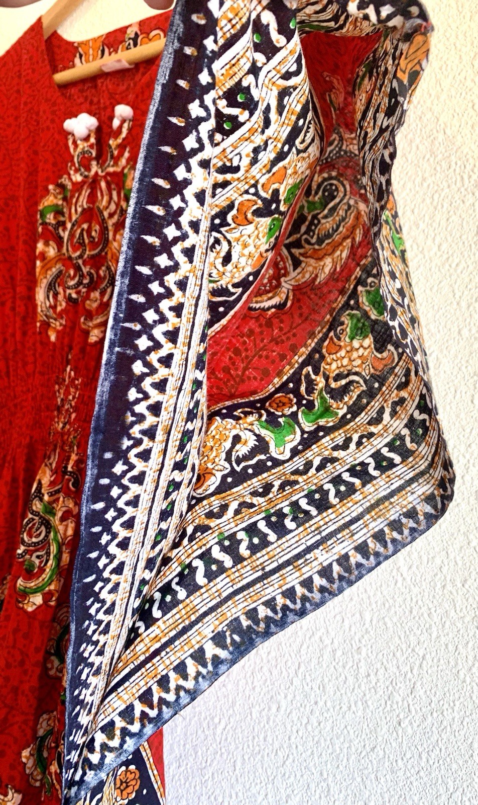 VTG RED BATIK Asian Maxi Long DRESS Kaftan Muumuu Lounge Flutter Empire LARGE