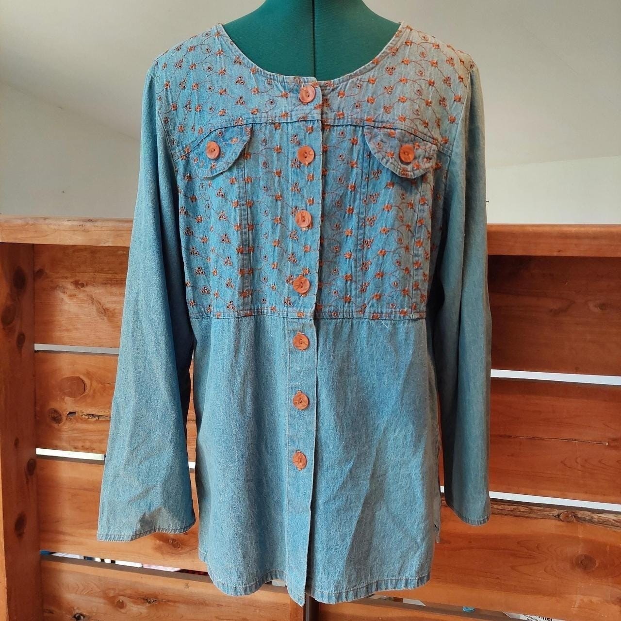 Vintage 100% cotton denim top with brown embroidered floral details.