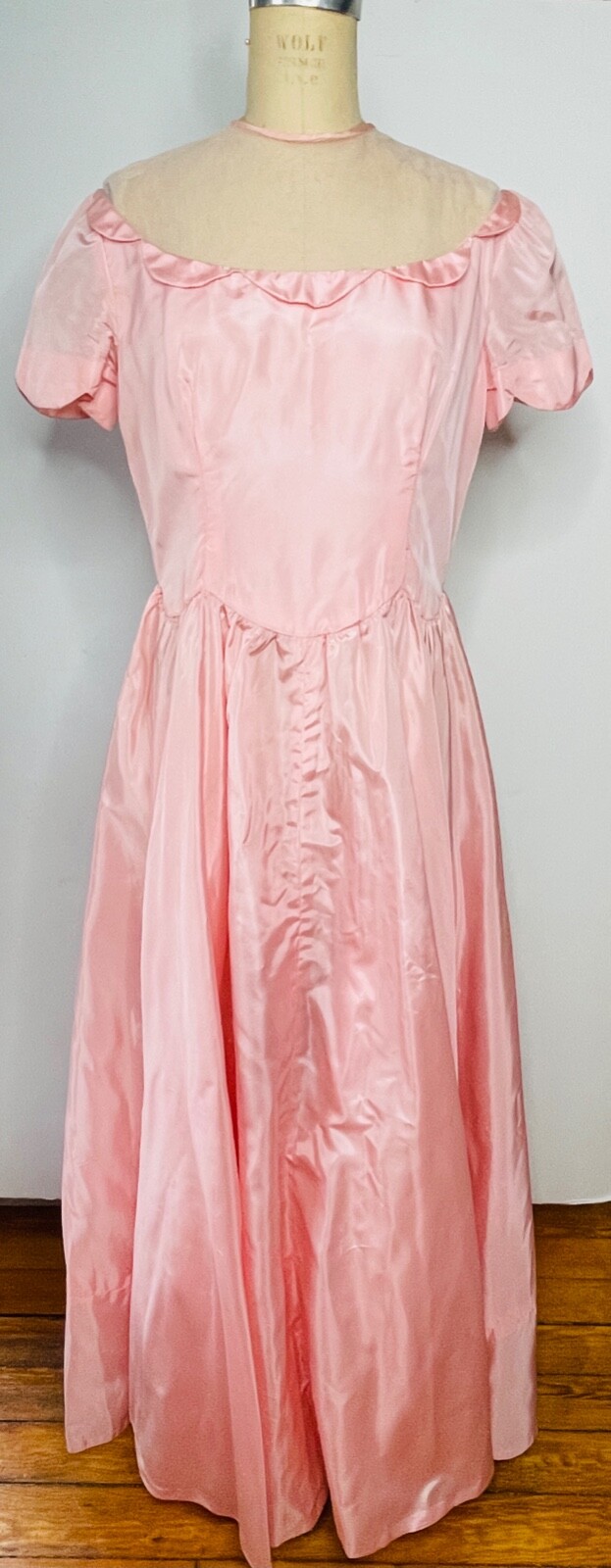 VTG 40’S-50’S PINK SATIN & TULLE UPPER BUTTON BACK PARTY MAXI DRESS GOWN*S/M