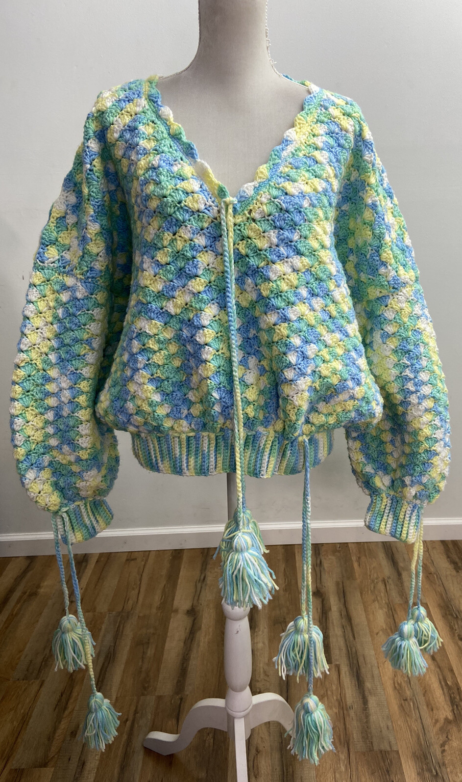 Handmade Crochet Knit Retro Multi-Color Pullover Sweater Large / XL Artsy VTG
