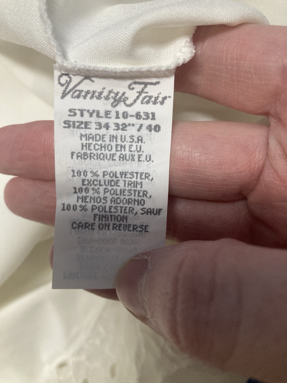 Vintage 1970s Women’s Vanity Fair Ivory Sleeveless Ankle Length Nightgown Size34