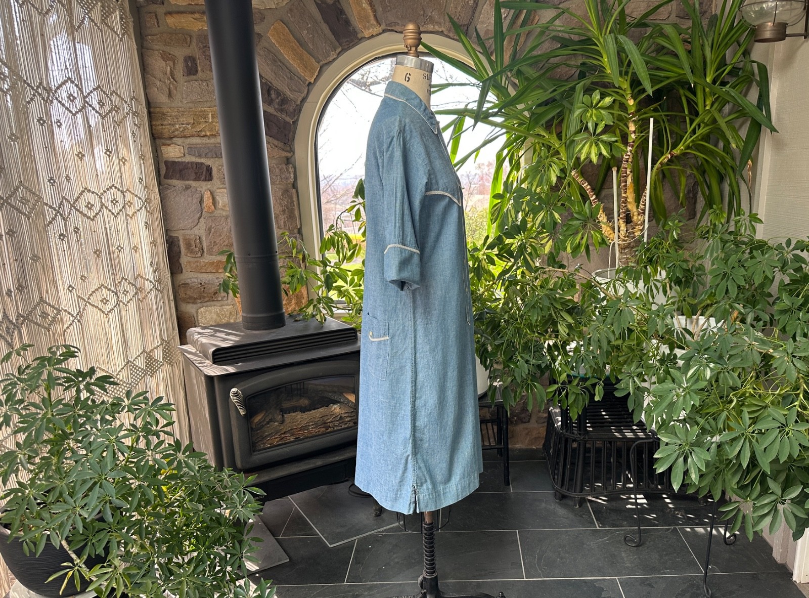 Vintage 1960s Blue Chambray White Lace Trim Shirtdress Langtry Ltd