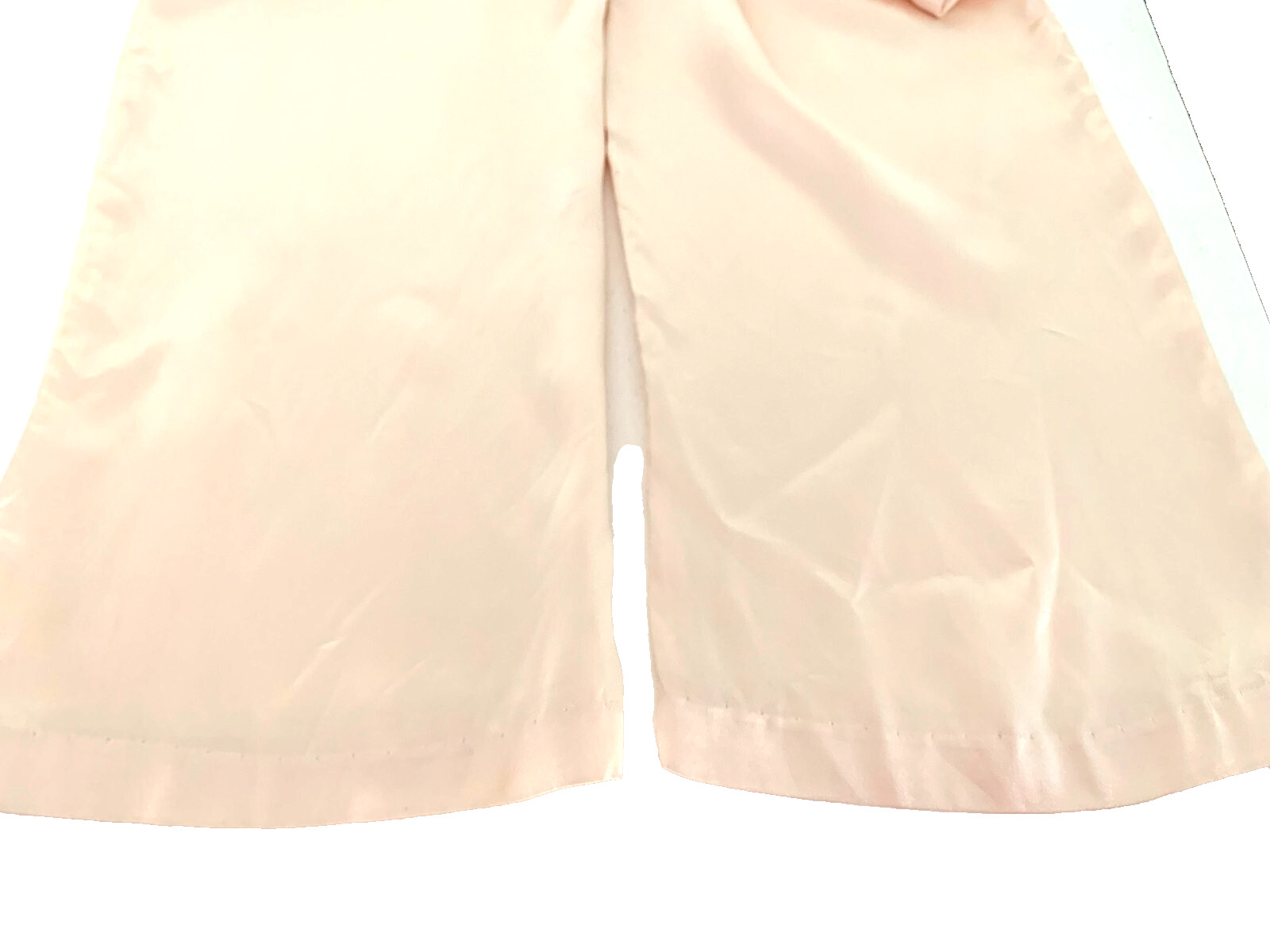 VTG DIANE VON FURSTENBERG Pink Satin Feel Long Sleeve Lingerie 2 Pc Pajamas Set