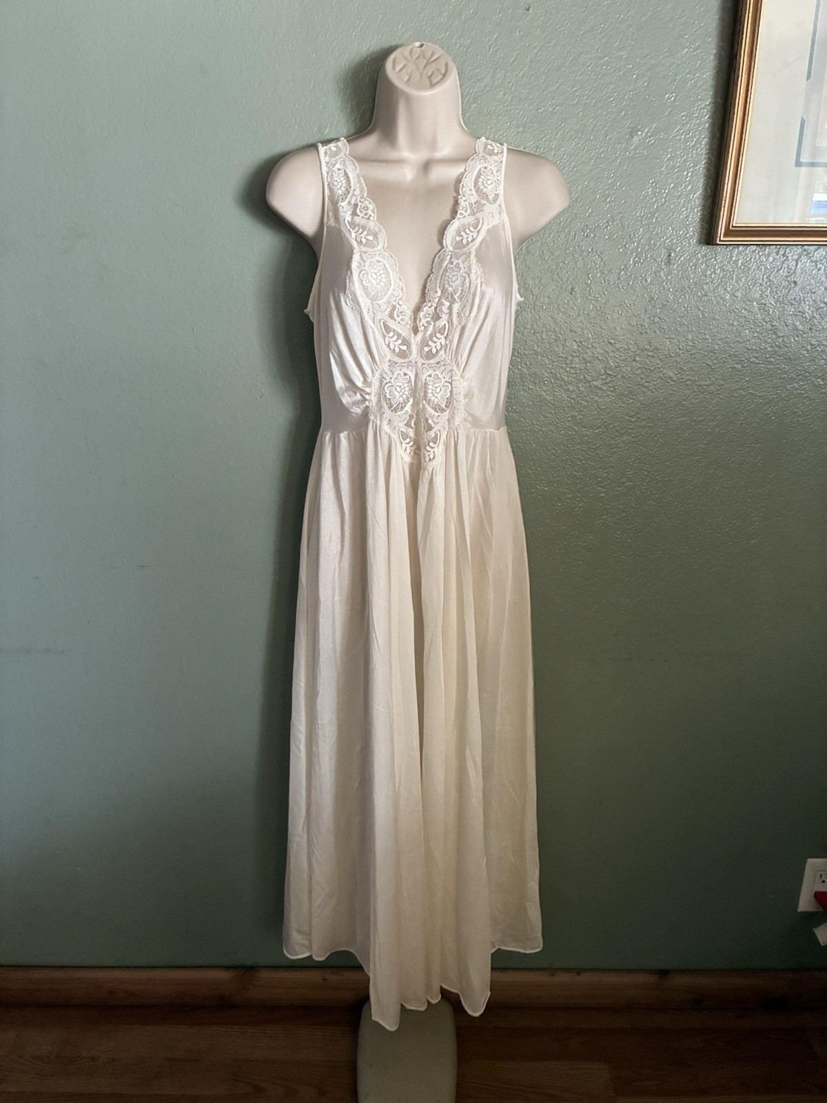 XL OLGA NIGHTGOWN 98280 WHITE