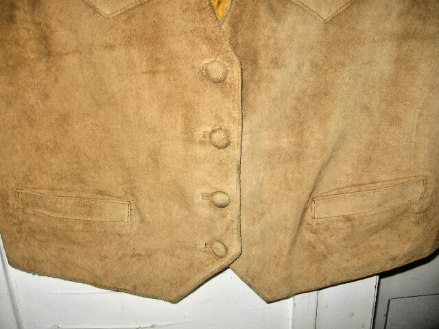 VINTAGE DESPERADO GOLD SUEDE LEATHER WESTERN STYLE VEST – 2X
