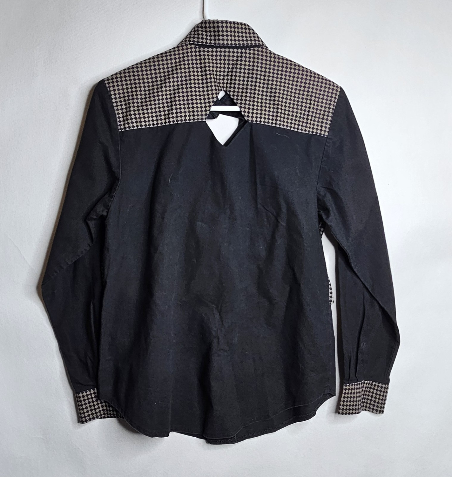 Vtg. Santa Fe Lady Women Size S Black/ Gray Button-Up Shirt