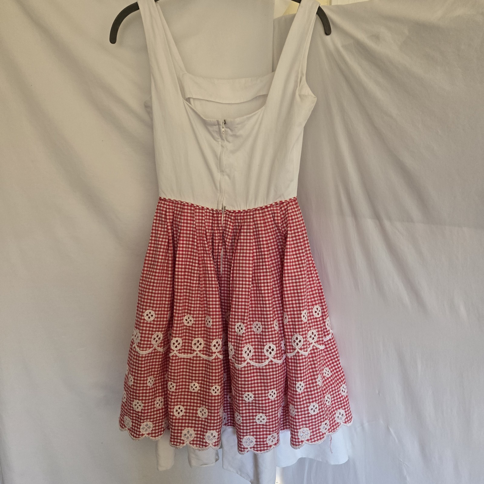 Vtg Summer Fit Flare Red Gingham Junior House Dress Sz 32 Bust Cotton Knee Lngth