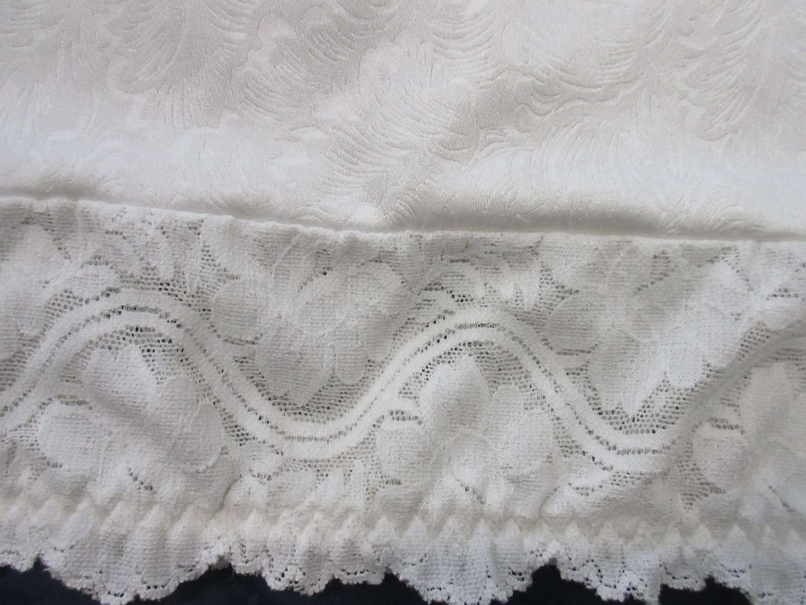 ILUSION IVORY UW balconette lined BRA TOP full slip firm slimmer LACY sz 36 D