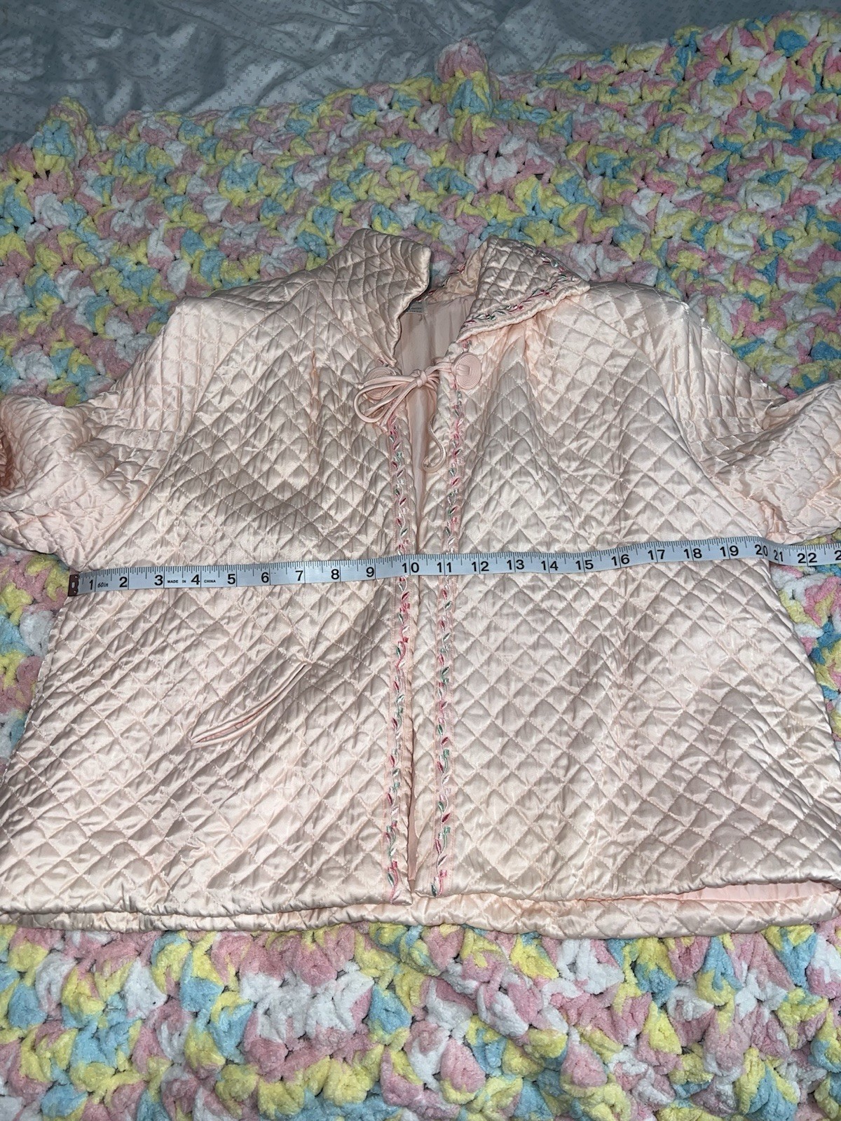Vintage Barbizon Puffett Pink Quilted Satin Bed Jacket M Floral Trim Lingerie