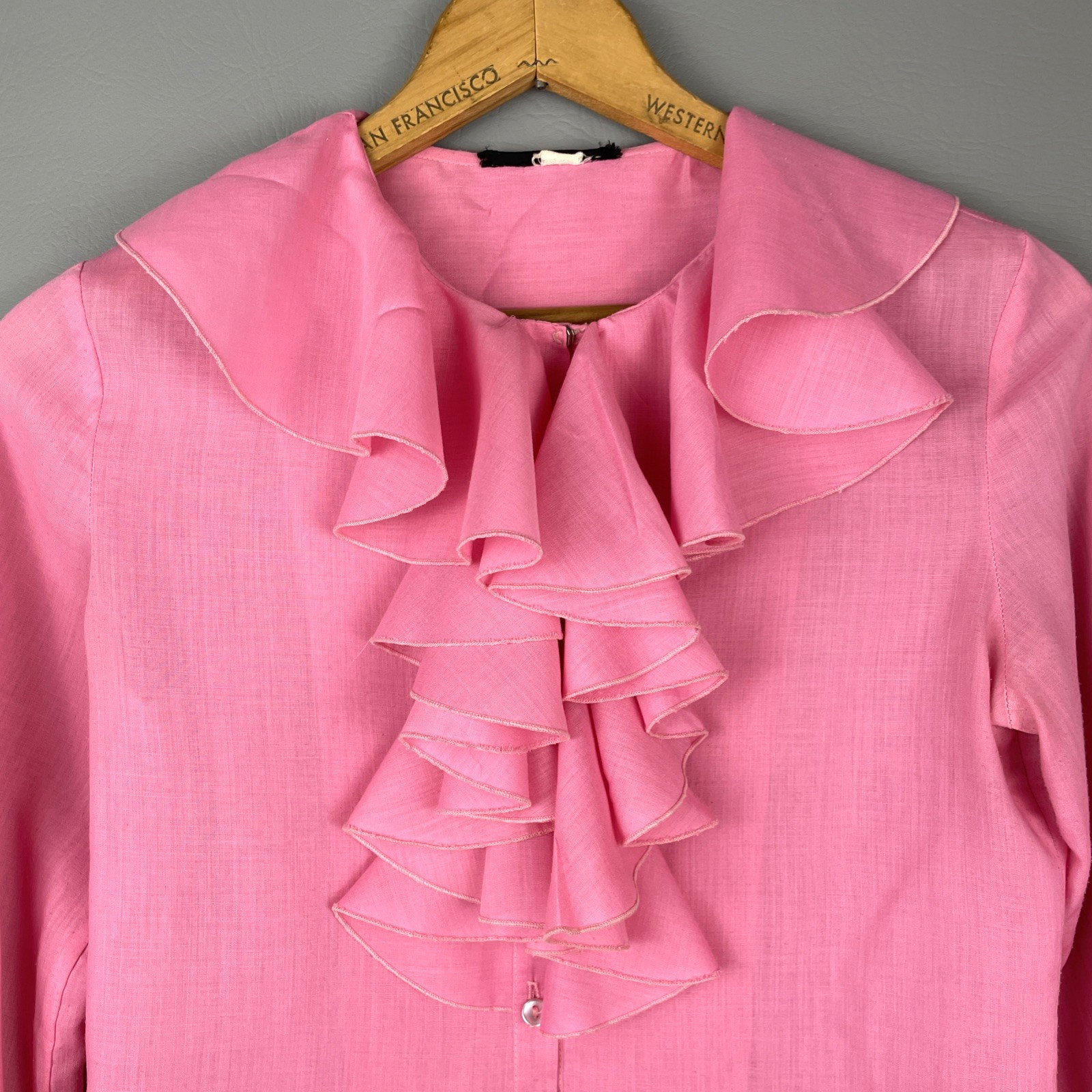 VTG 70s Pink Ruffle Front Blouse Bell Sleeve Button Down Top Womens S Barbiecore