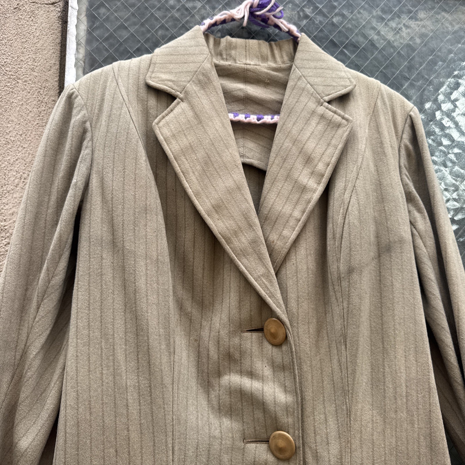 Antique Edwardian Pin Stripe Cream Coat Celluloid Buttons Darting Dress Jacket