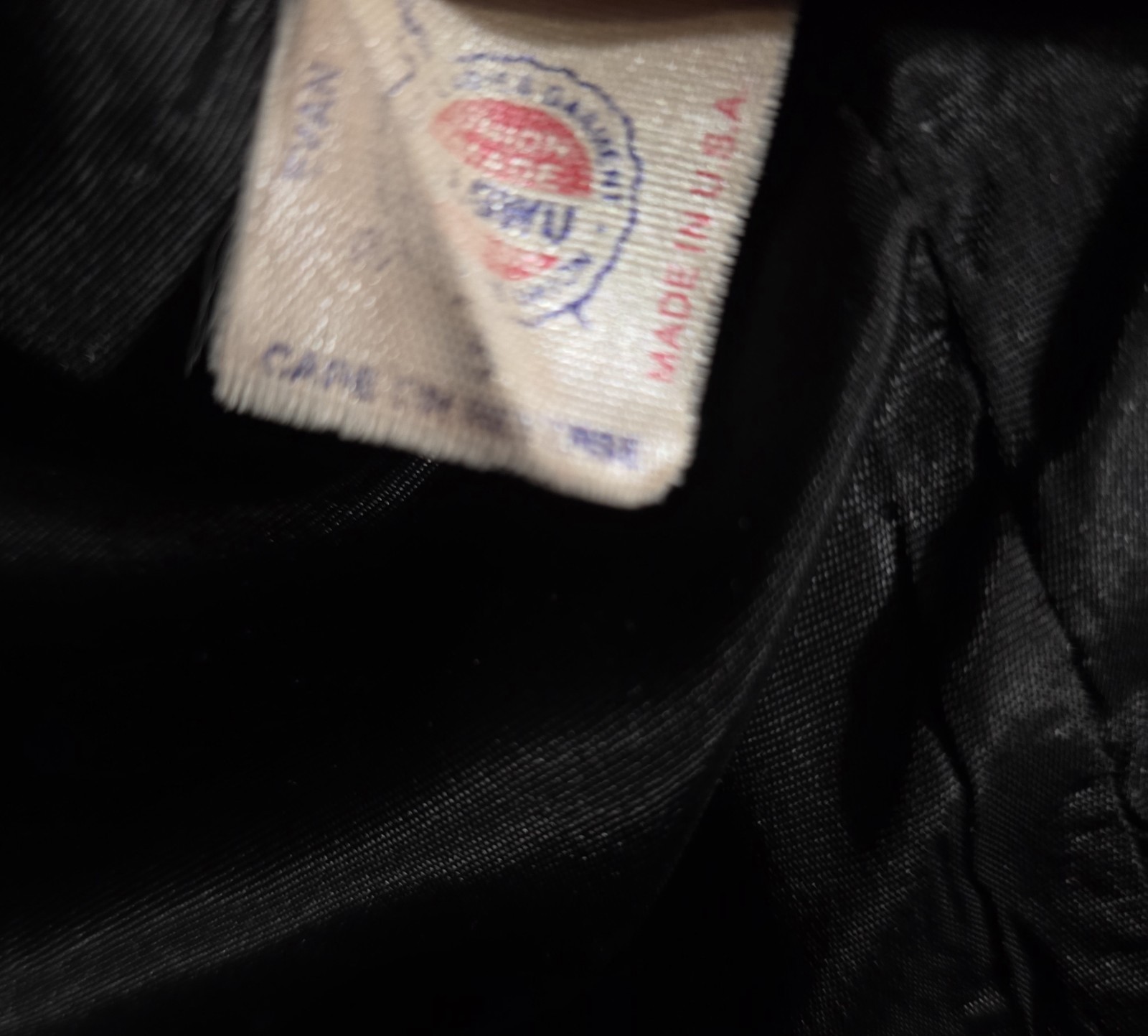 Vintage 90s Austin Hill Black Wool Cropped Blazer | Made in USA | ILGWU Size 6