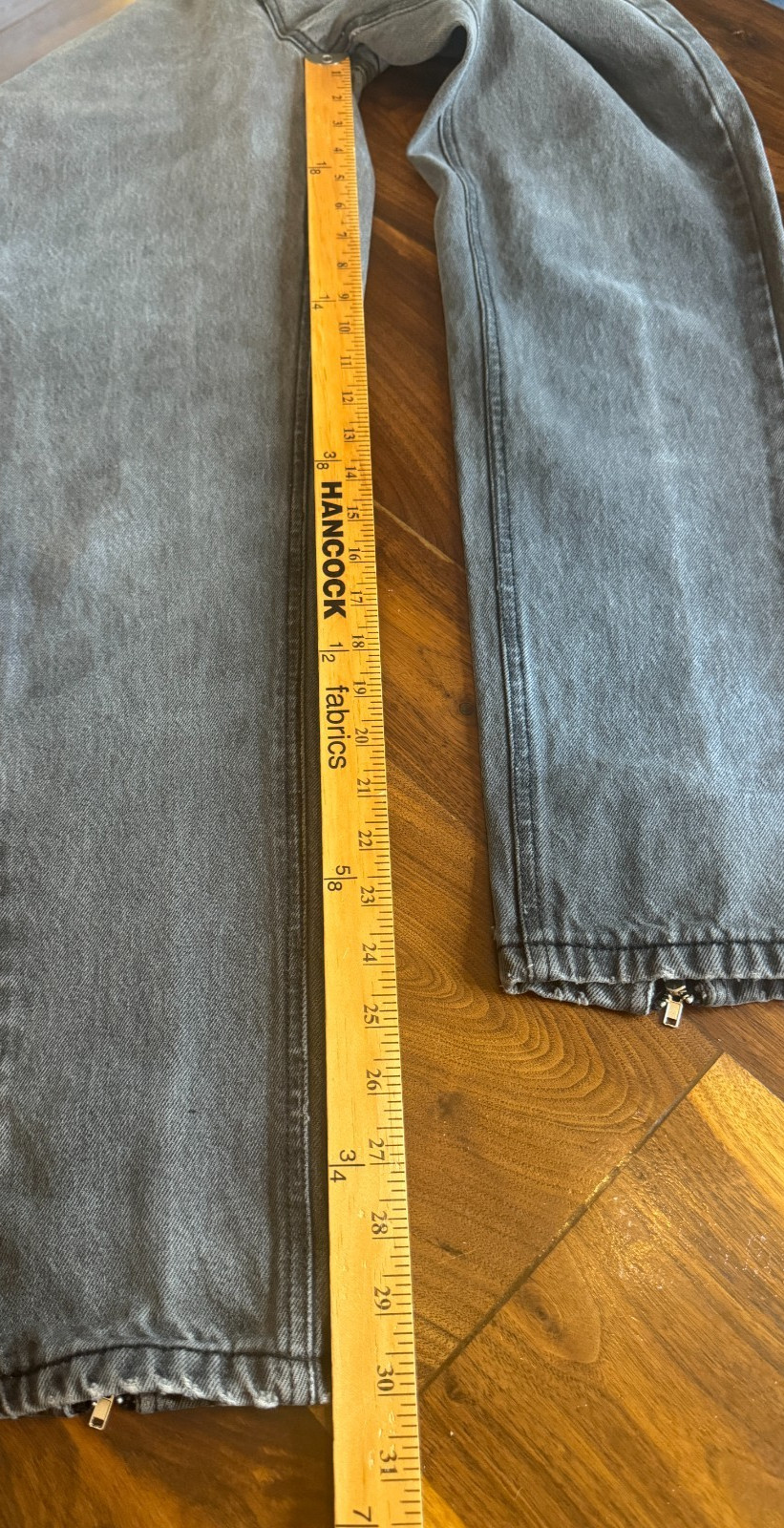 80s BON JOUR Black Zipper/Tapered Ankles Jeans Leather/Tie Back Waist 24×30 READ