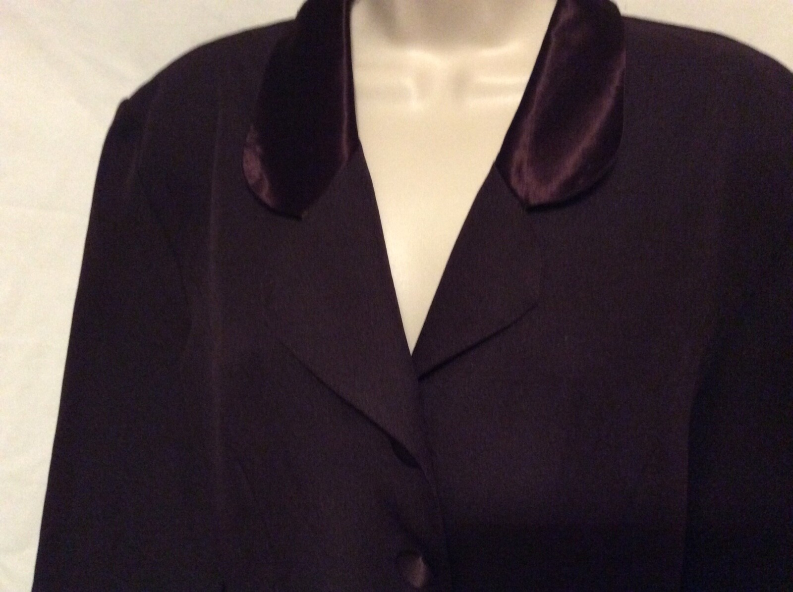 Vintage La Belle SZ 9  Maroon/Purple Blazer  jacket 4 cloth covered buttons 